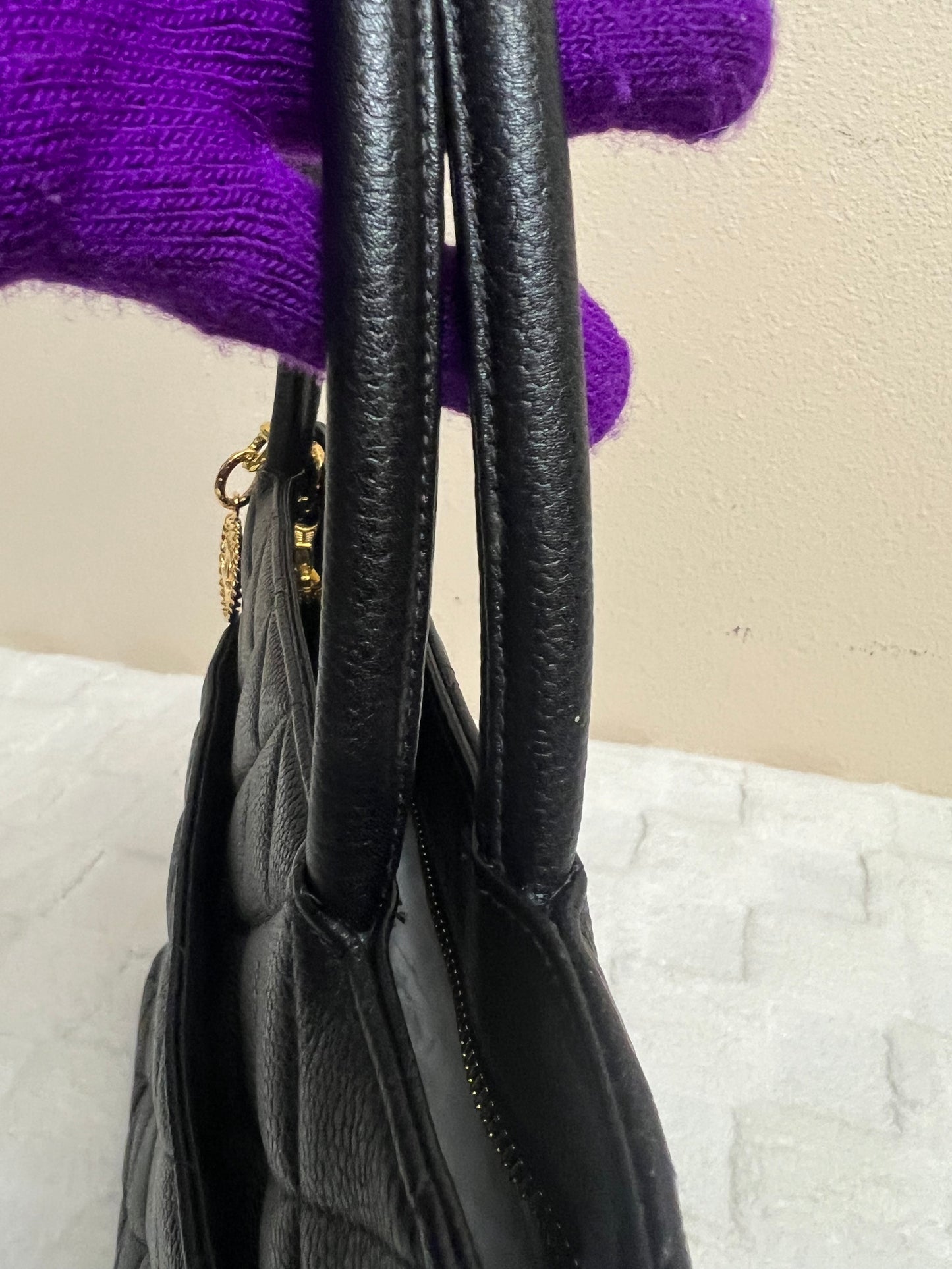 MEDALLION BLACK GHW