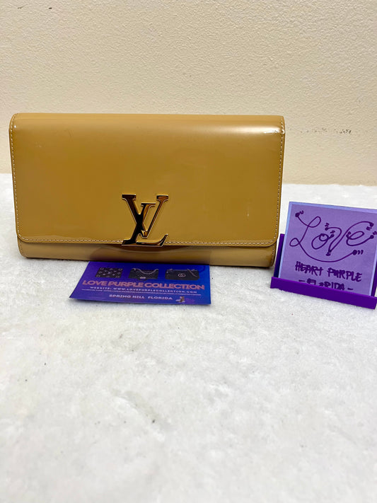 LOUISE CLUTCH VERNIS YELLOW