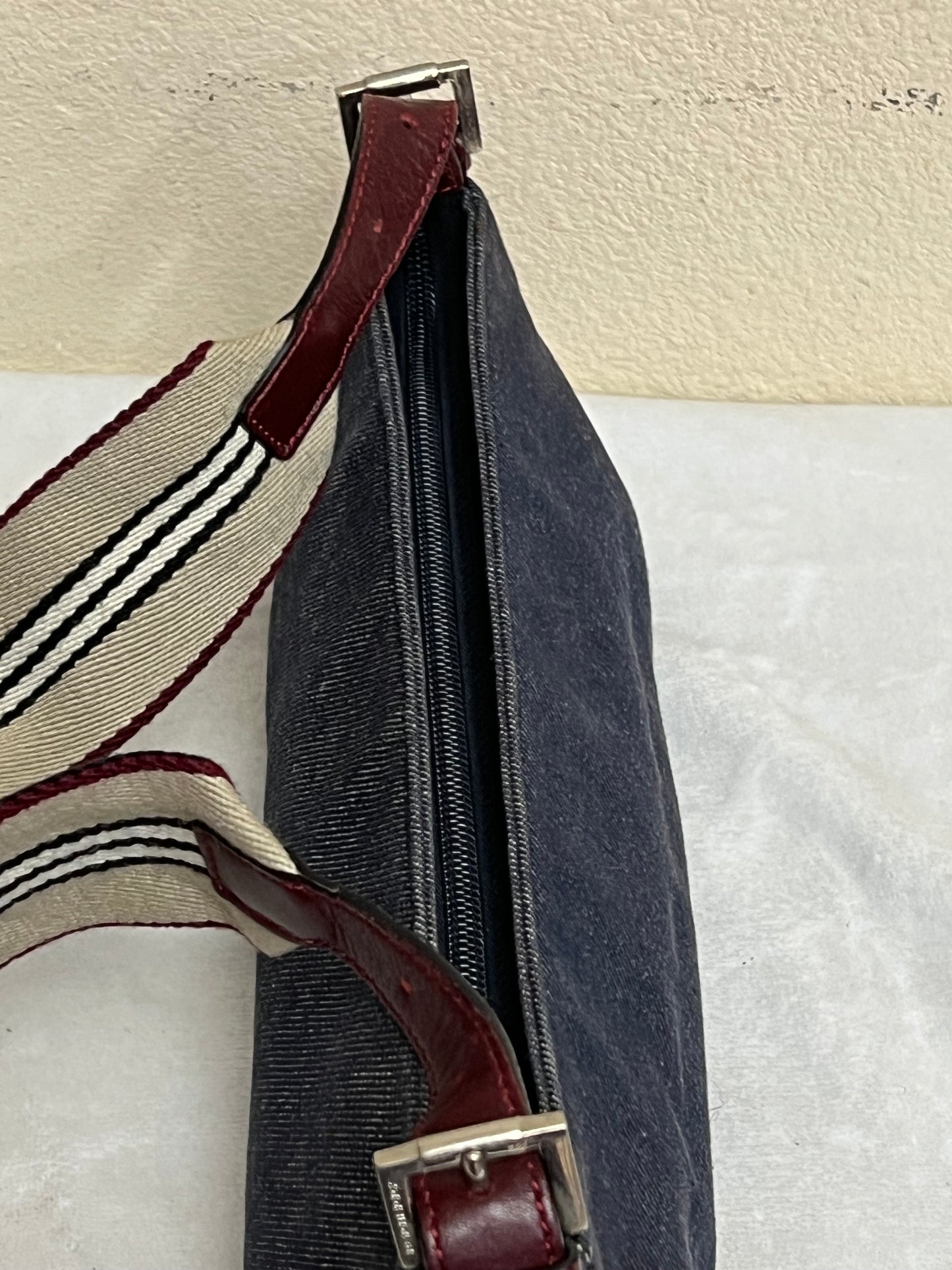 BURBERRY DENIM SHOULDER BAG