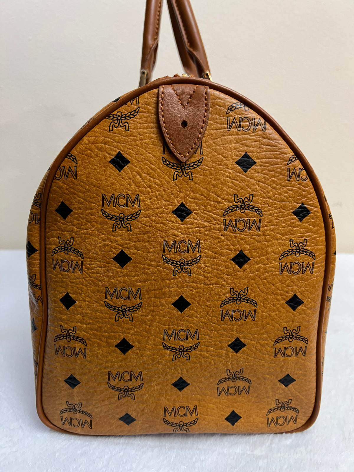 MCM DUFFLE 40 COGNAC
