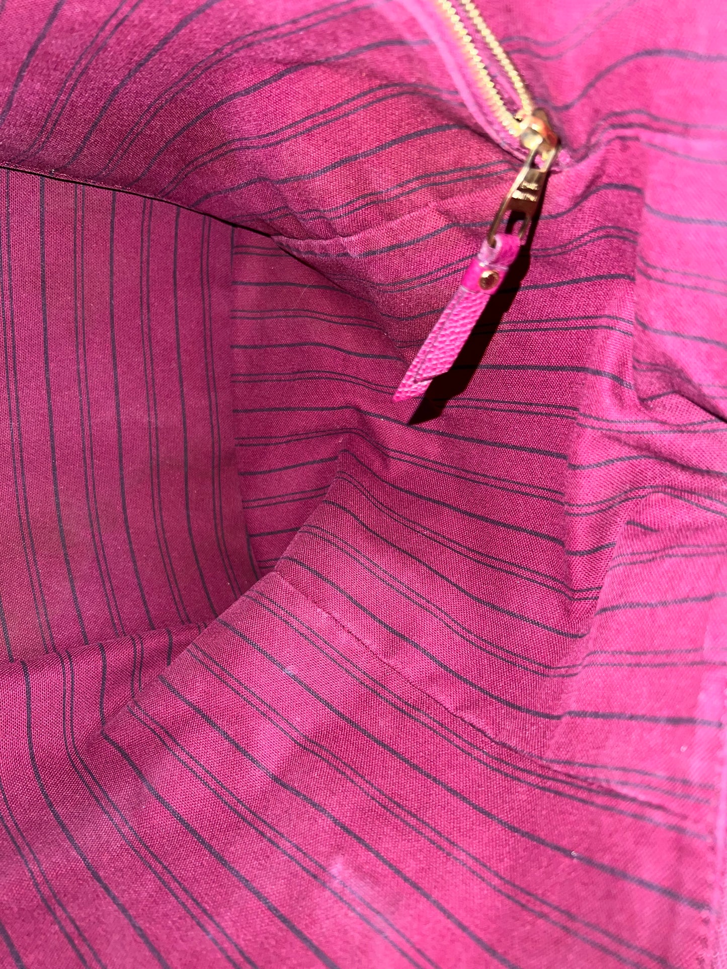 LUMINEUSE EMPRIENTE BURGUNDY