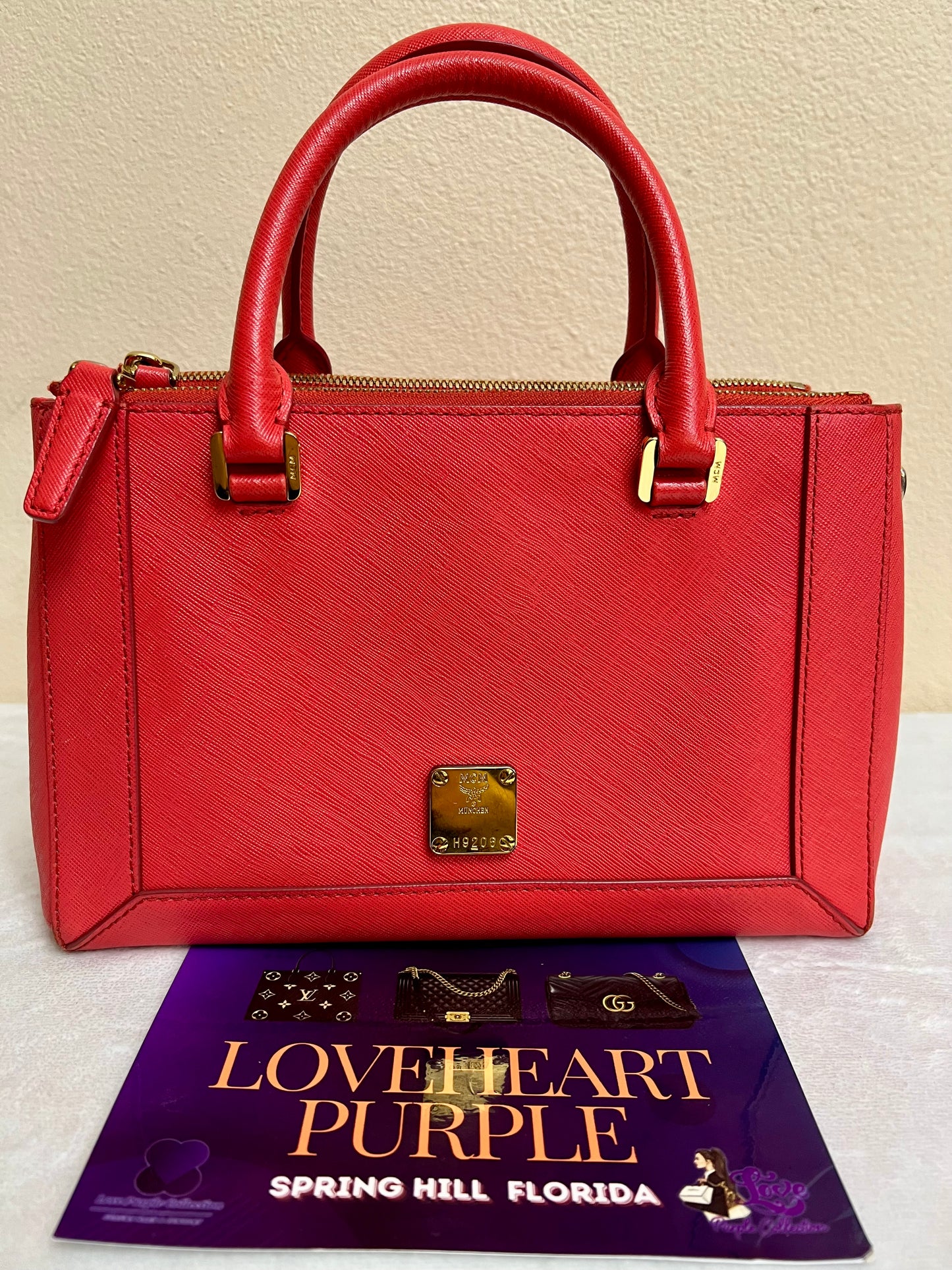 MCM SAFFIANO RED