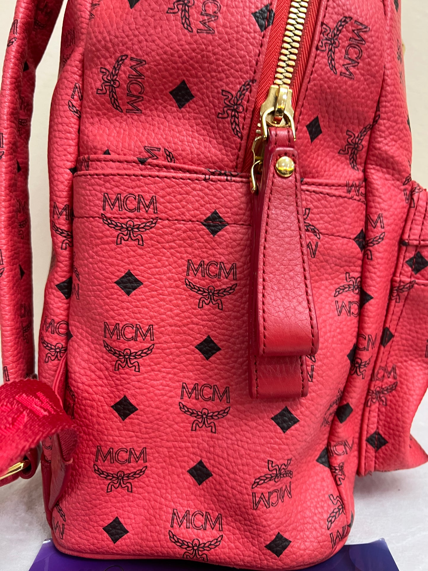 MCM RED BAGPACK LTD