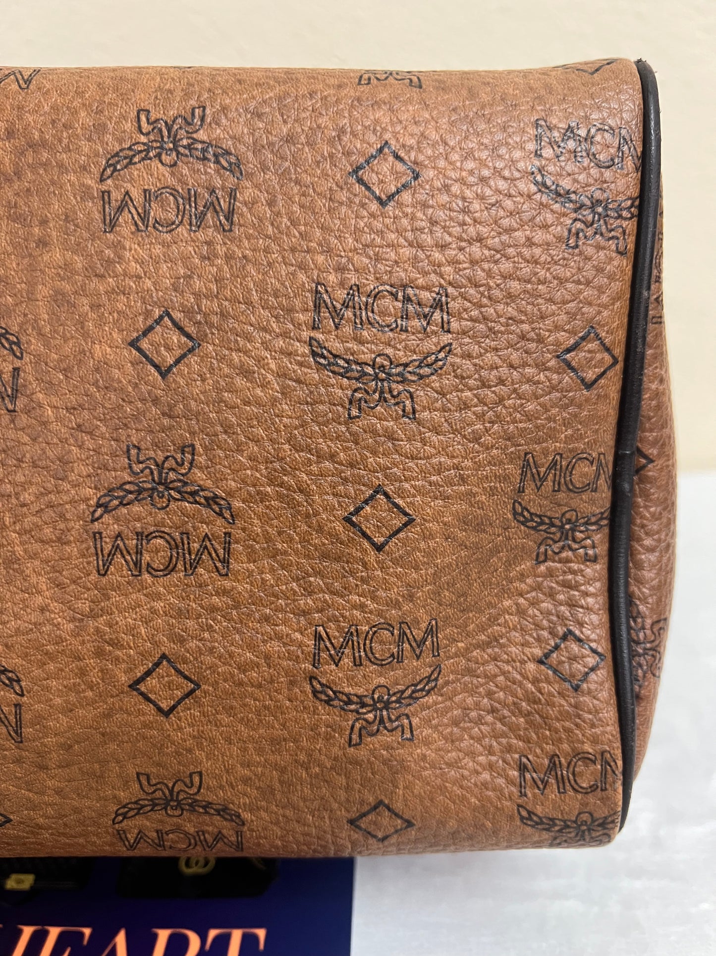 MCM BOSTON CHOCO 25 w/ BONE