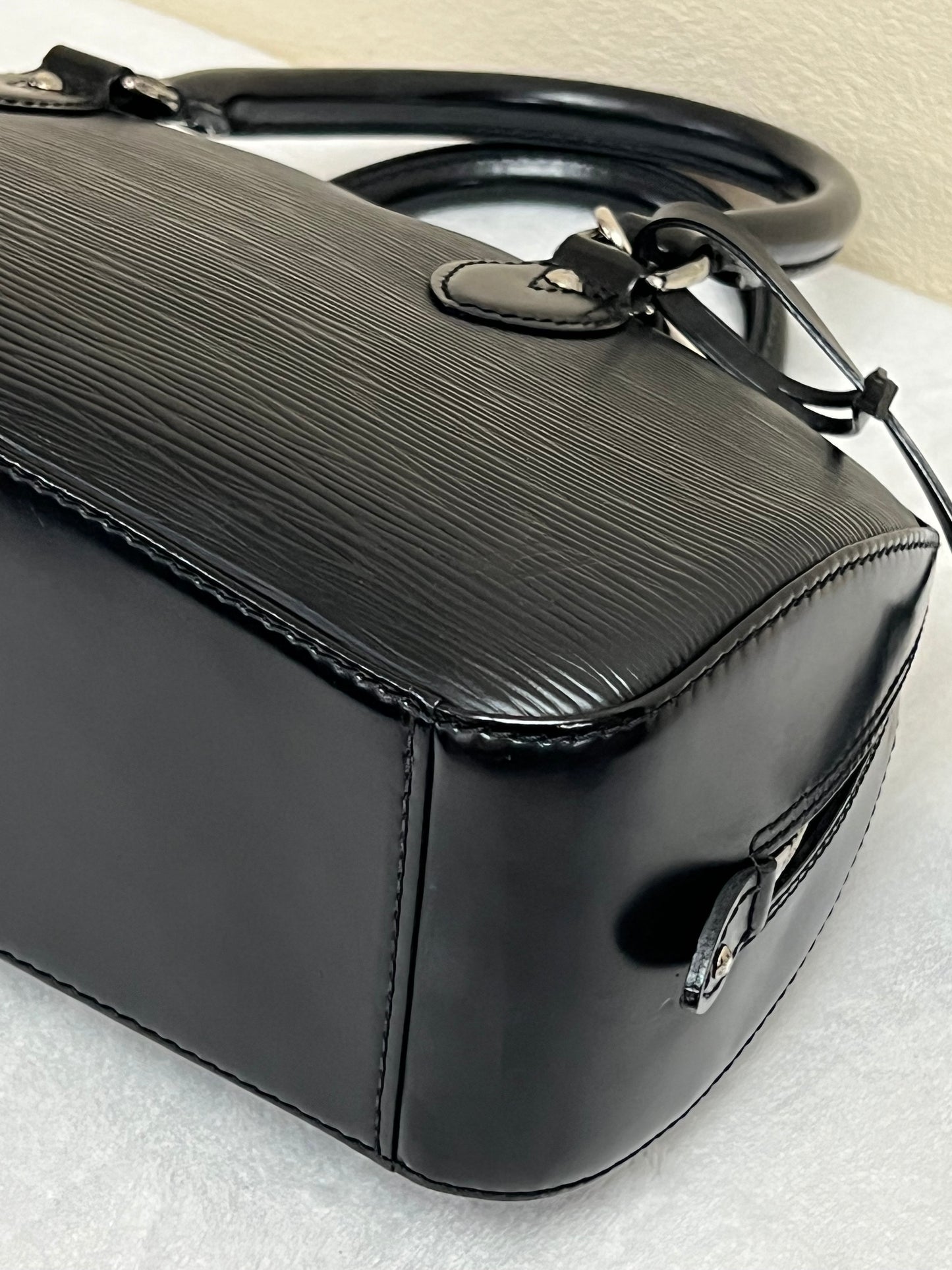 JASMINE EPI BLACK
