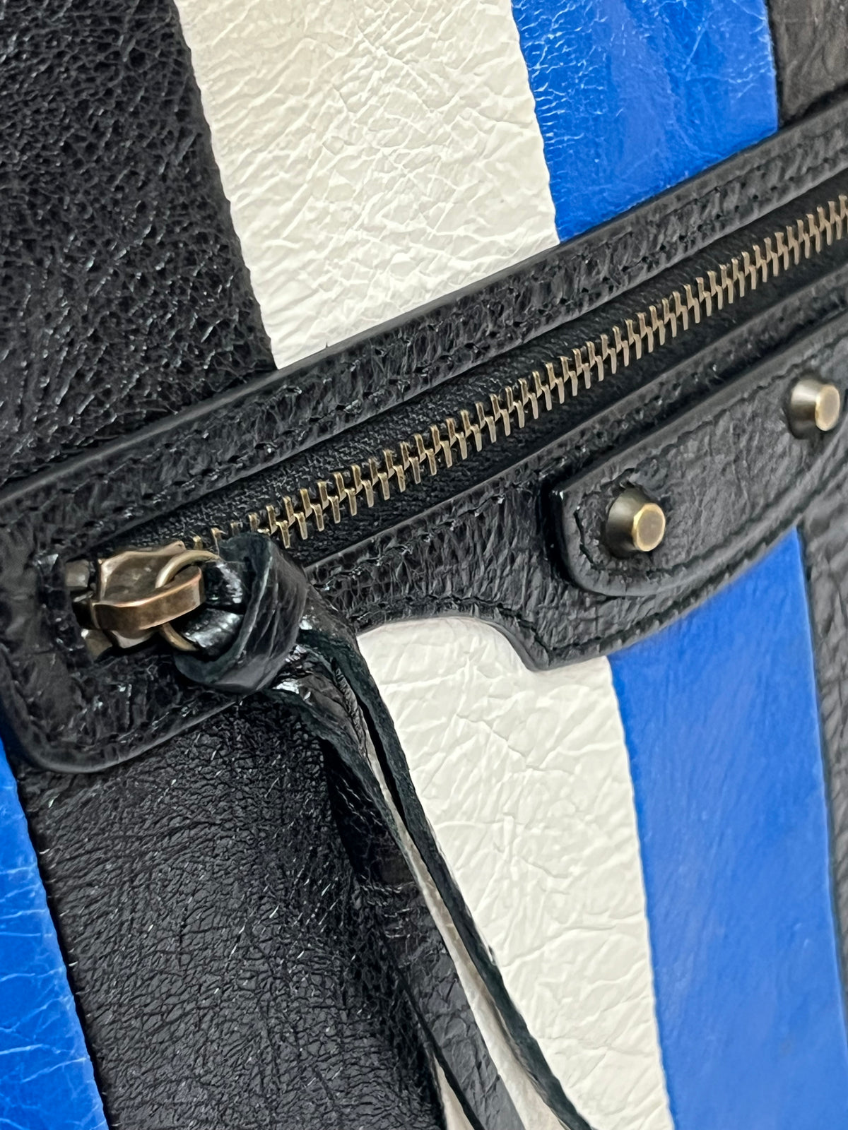 BALENCIAGABAZZAR CLUTCH
