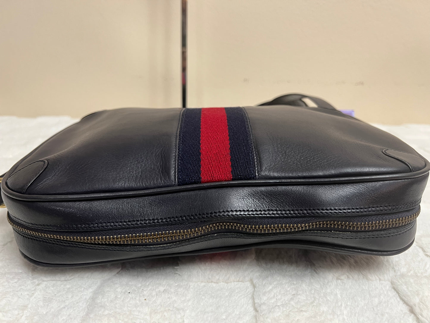 NAVY SHOULDER BAG