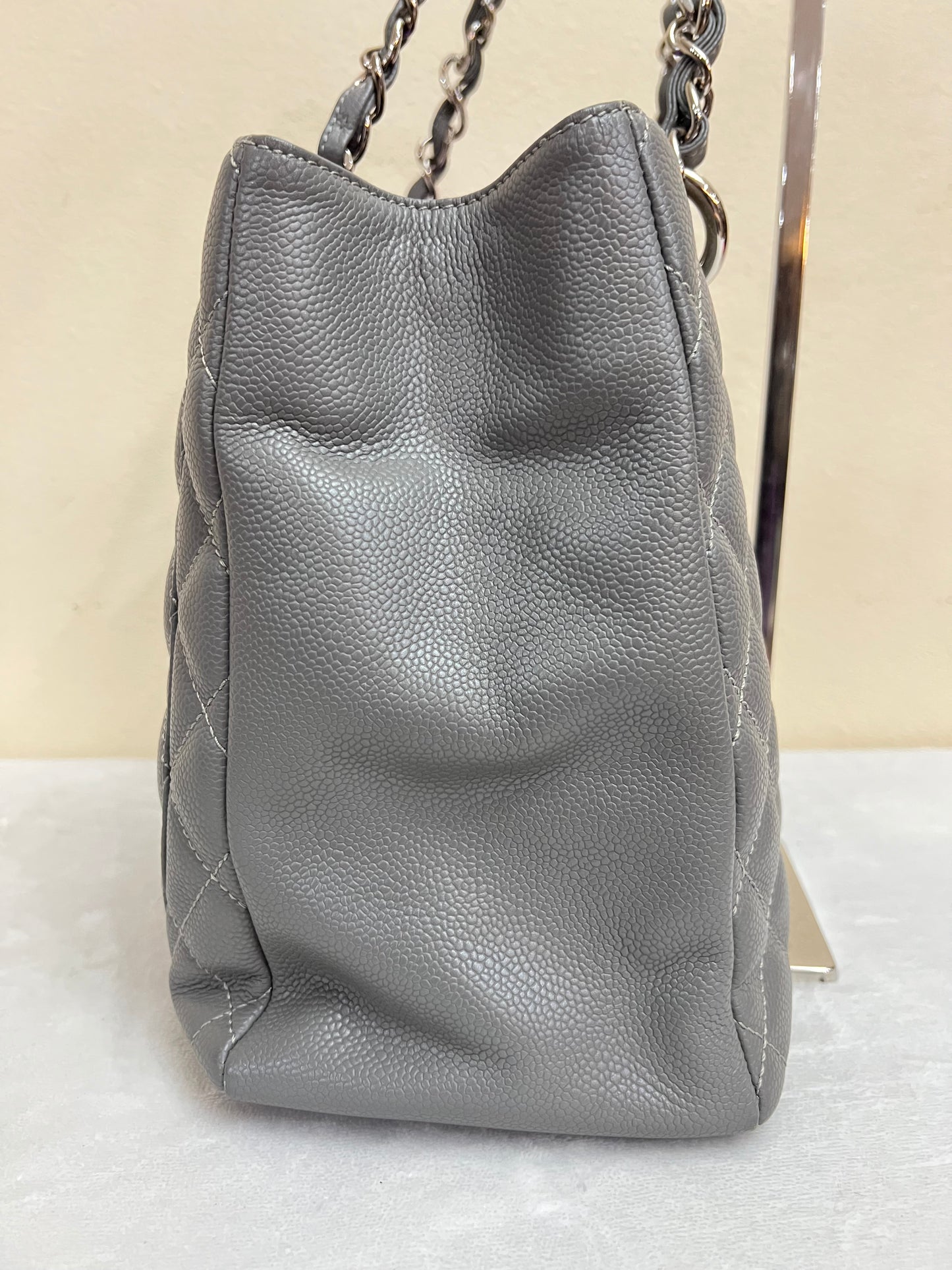 GST GRAY CAVIAR SHW