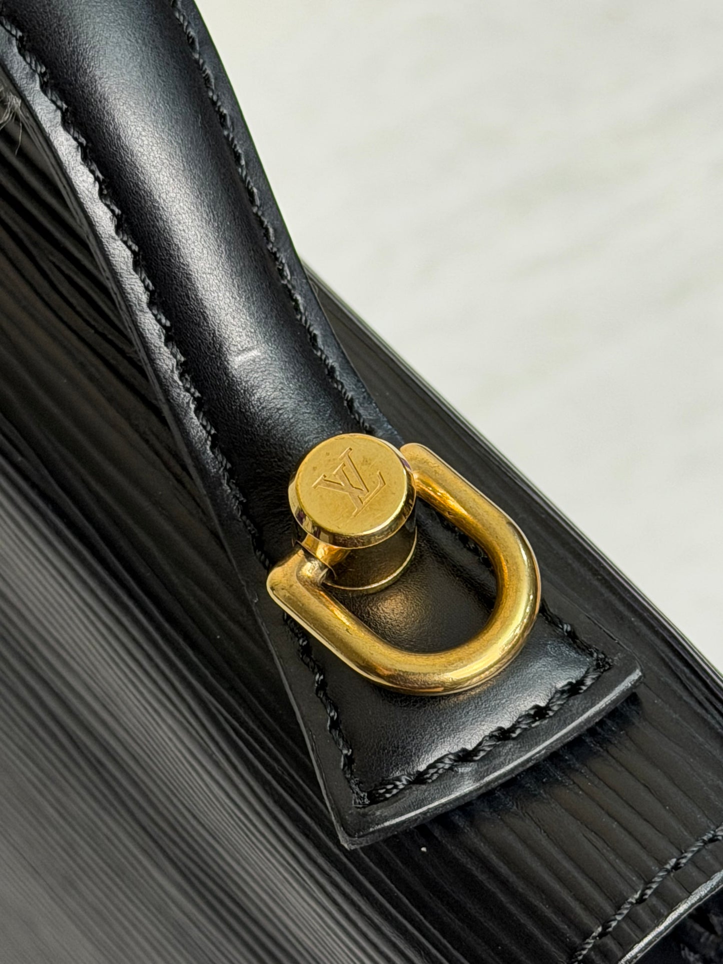 MONCEAU NOIR EPI BLACK