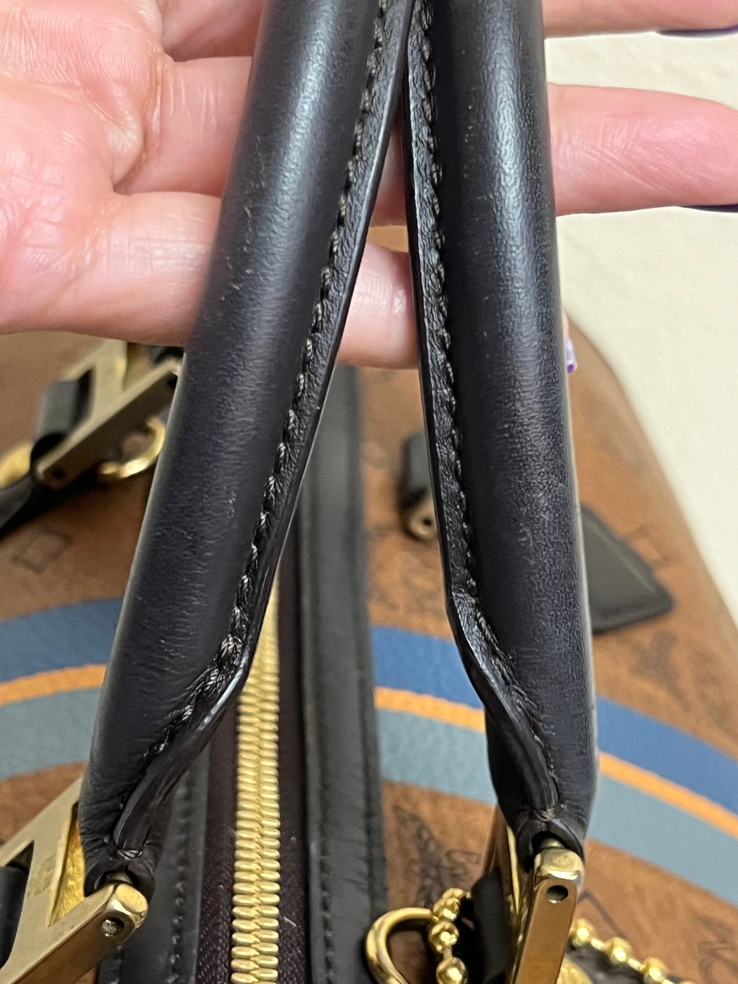CHOCO DUFFLE 40 w/ BONE
