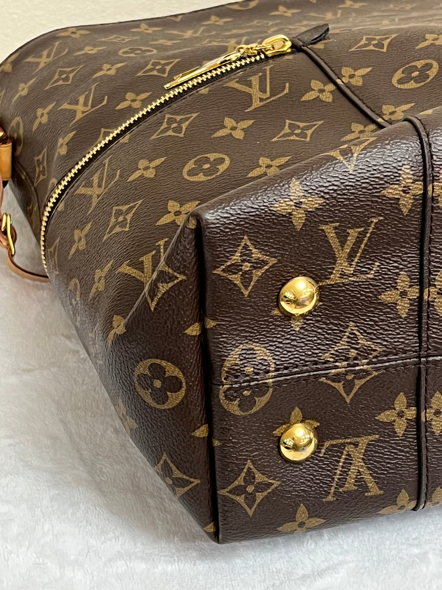 MELIE MONOGRAM