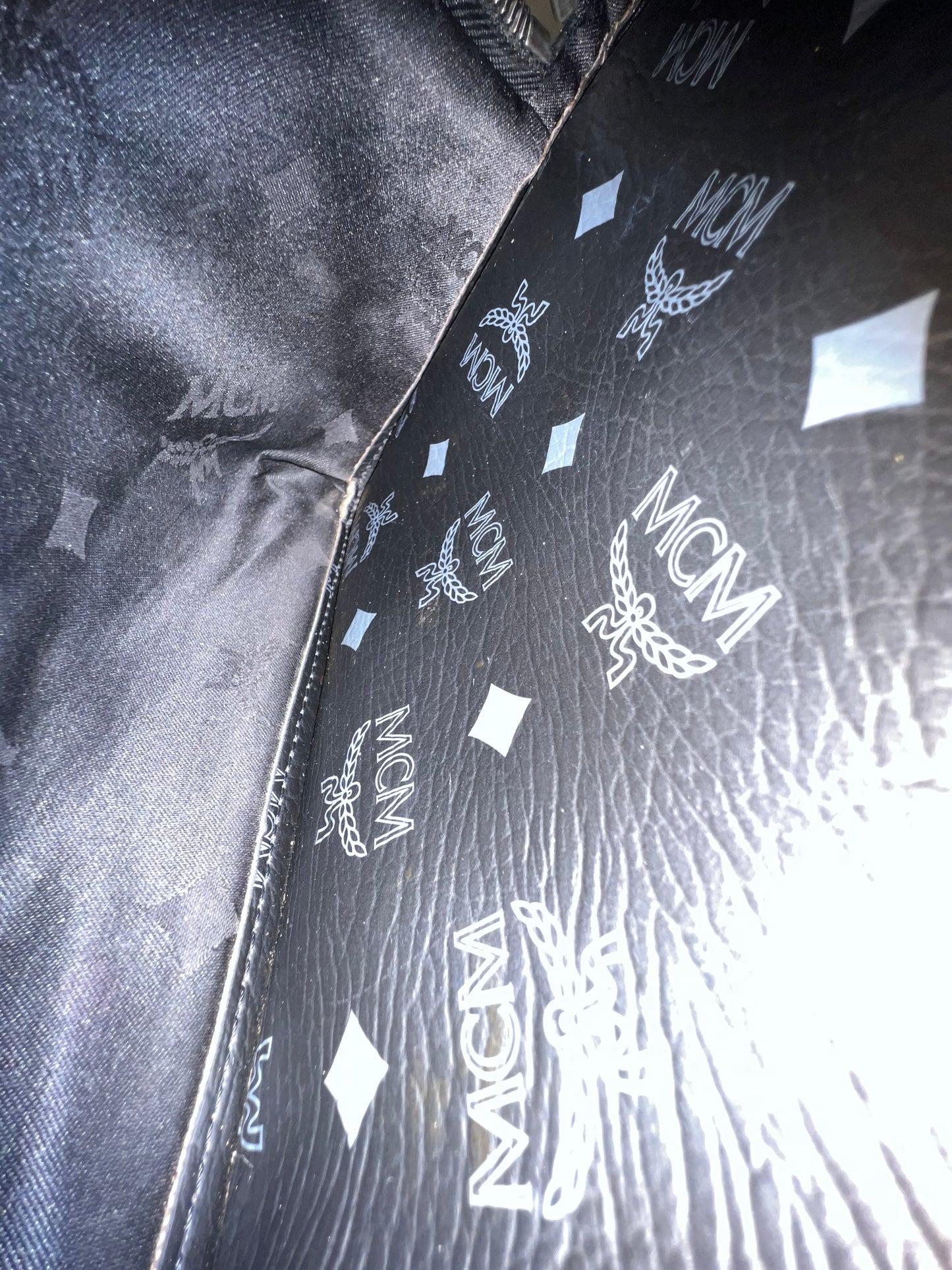 MCM BAGPACK BLACK LTD