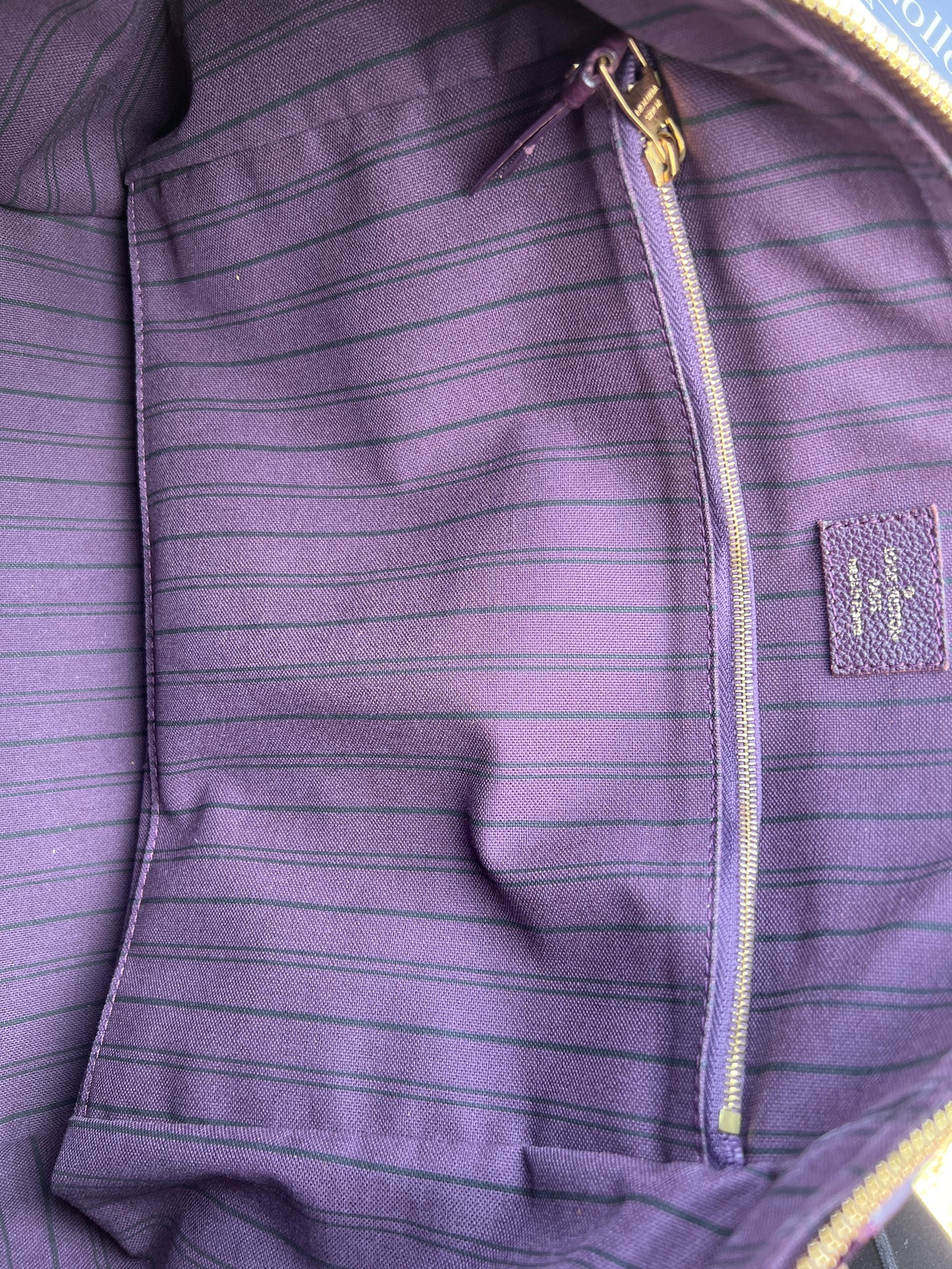 LUMINEUSE EMPRIENTE PURPLE PM