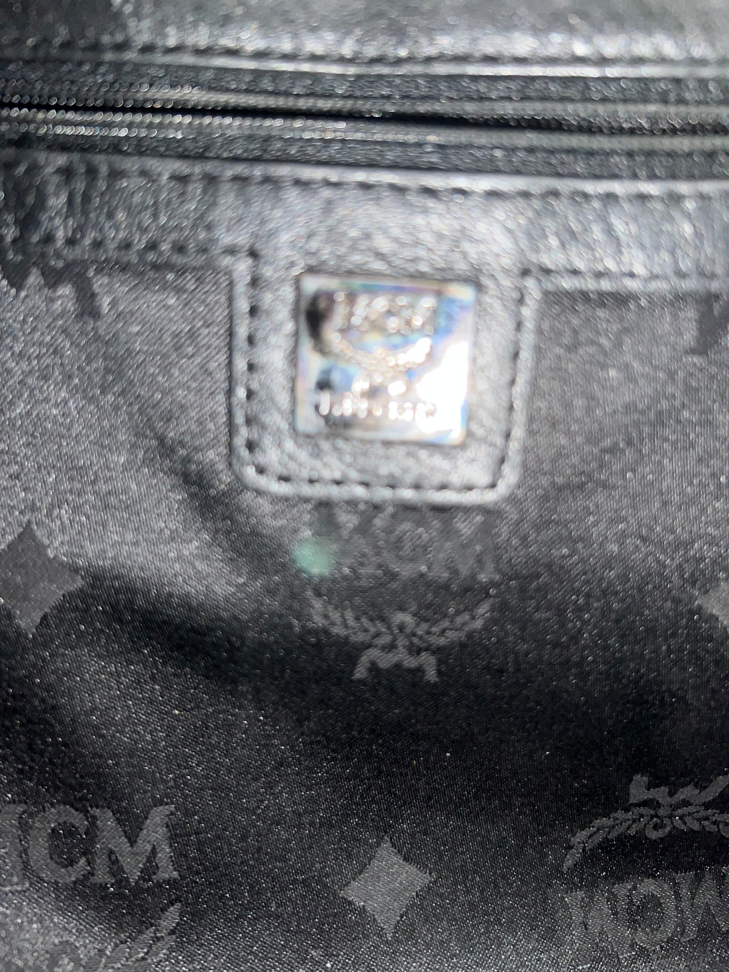 MCM BAGPACK BLACK LTD