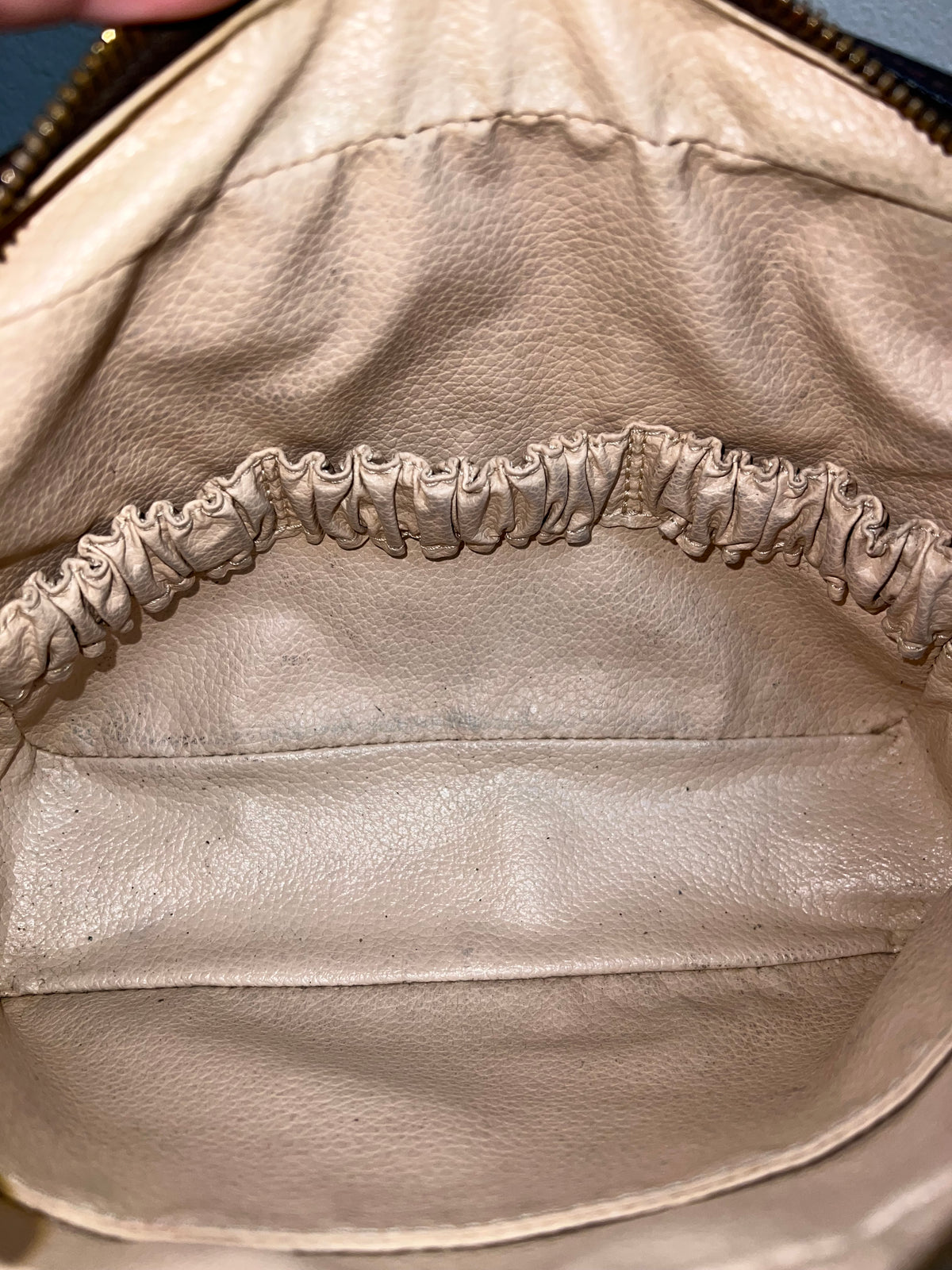 TROUSSE 23 MONO