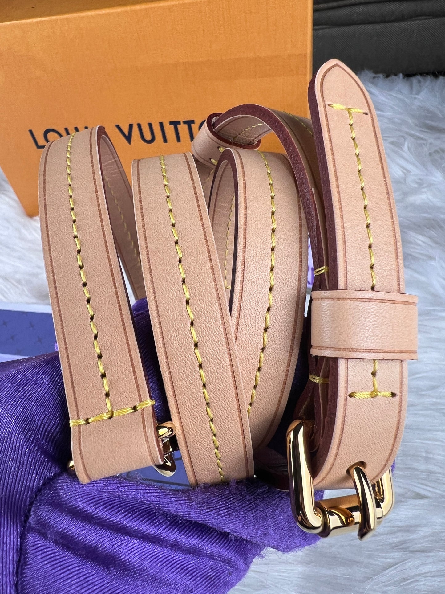 STRAP VACHETTA ADJUSTABLE