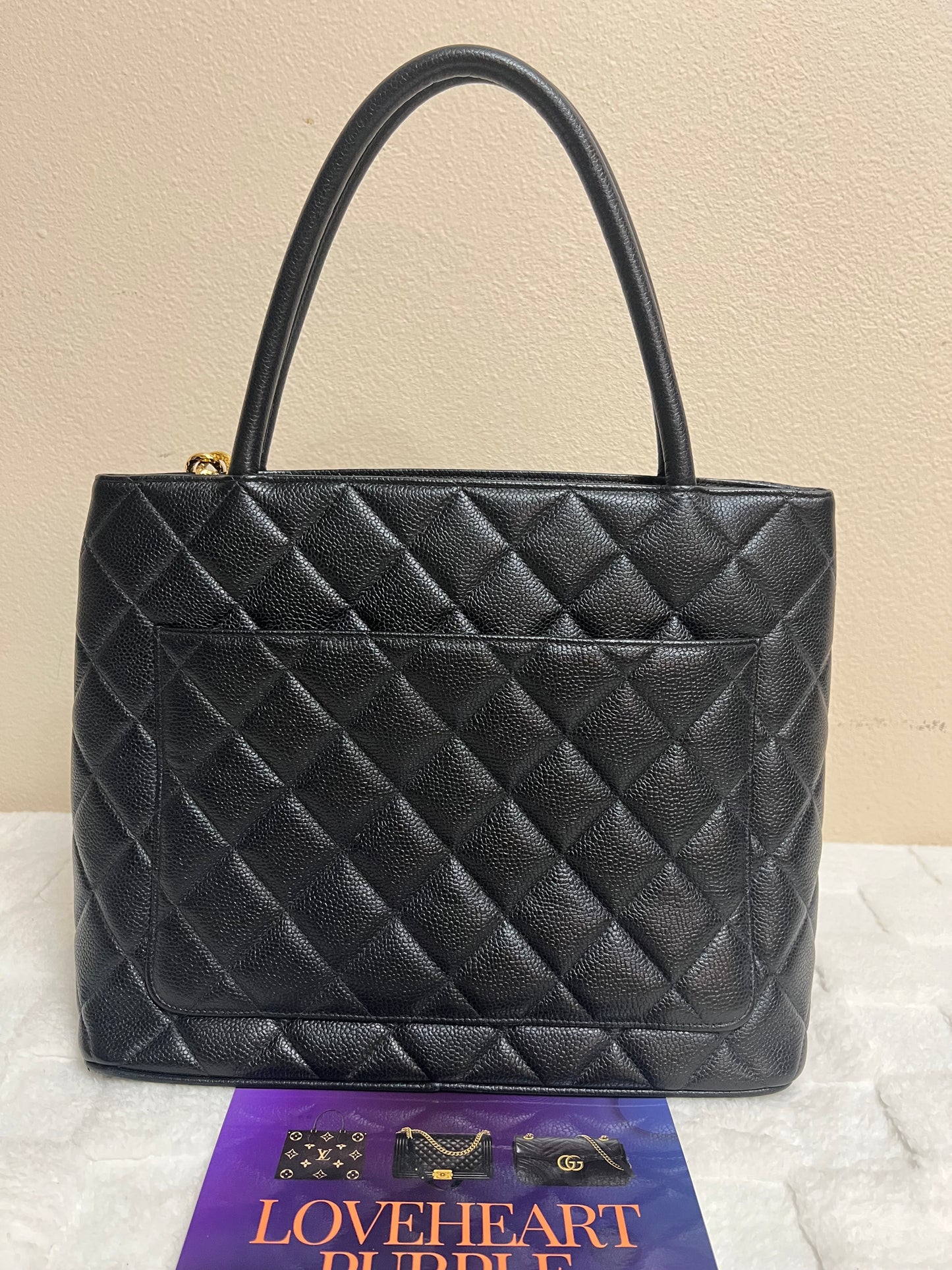 MEDALLION BLACK GHW