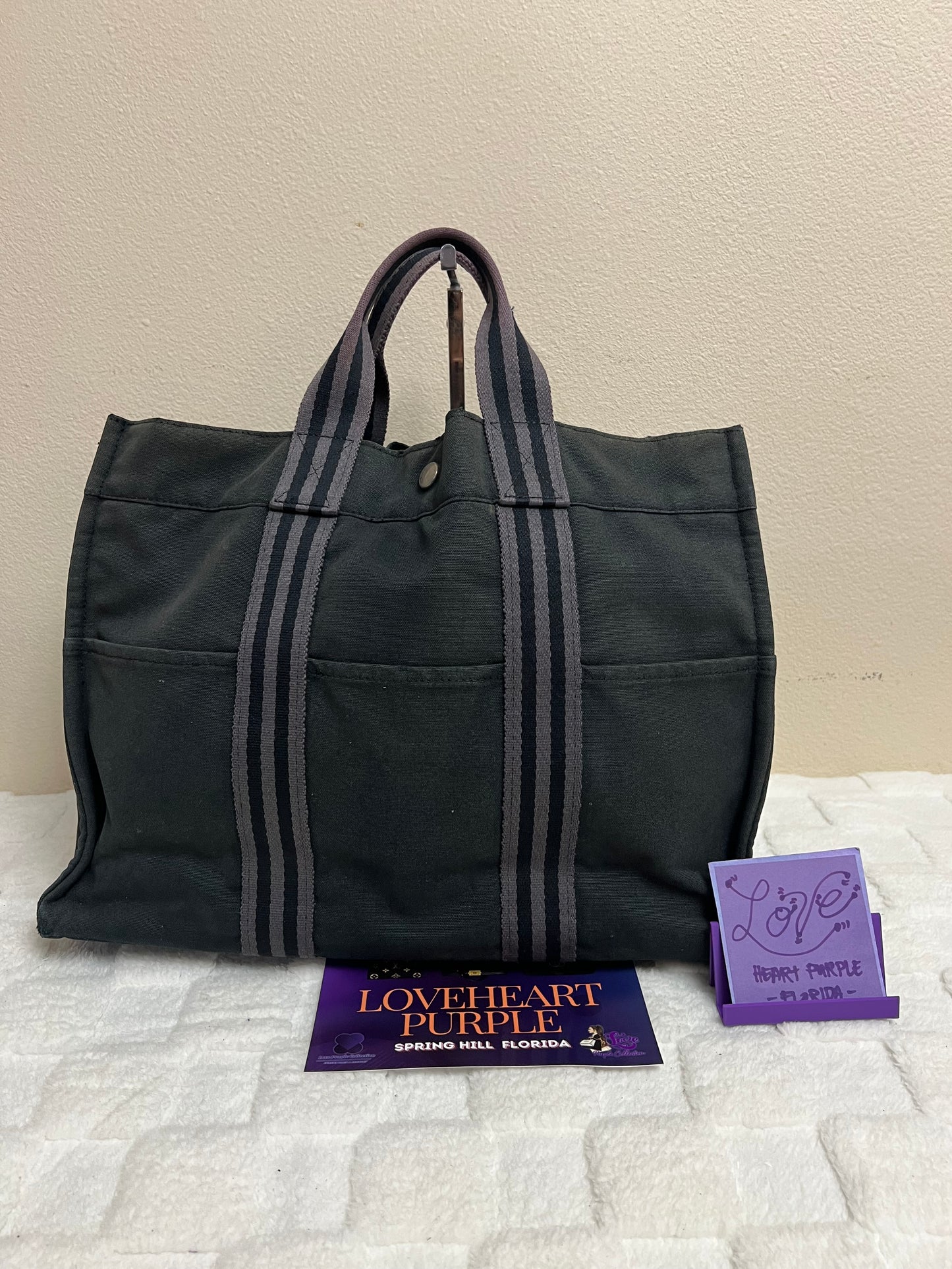 H TOTE BLACK LARGE