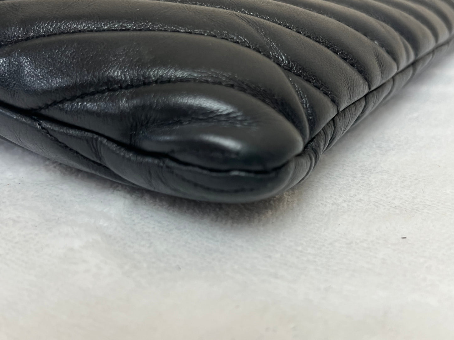 🖤 MATELASSE CLUTCH 🖤