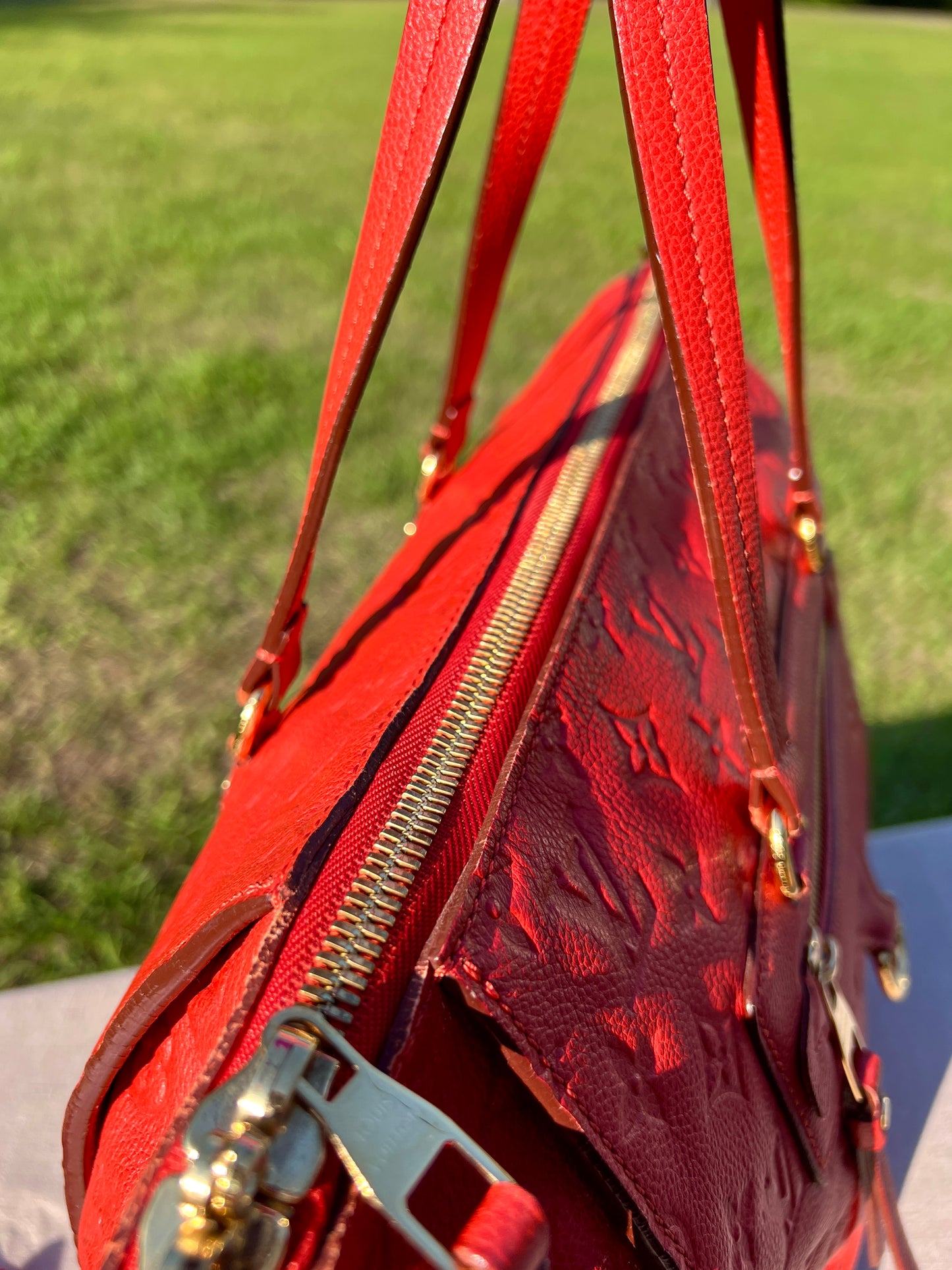 LUMINEUSE EMPRIENTE RED PM 