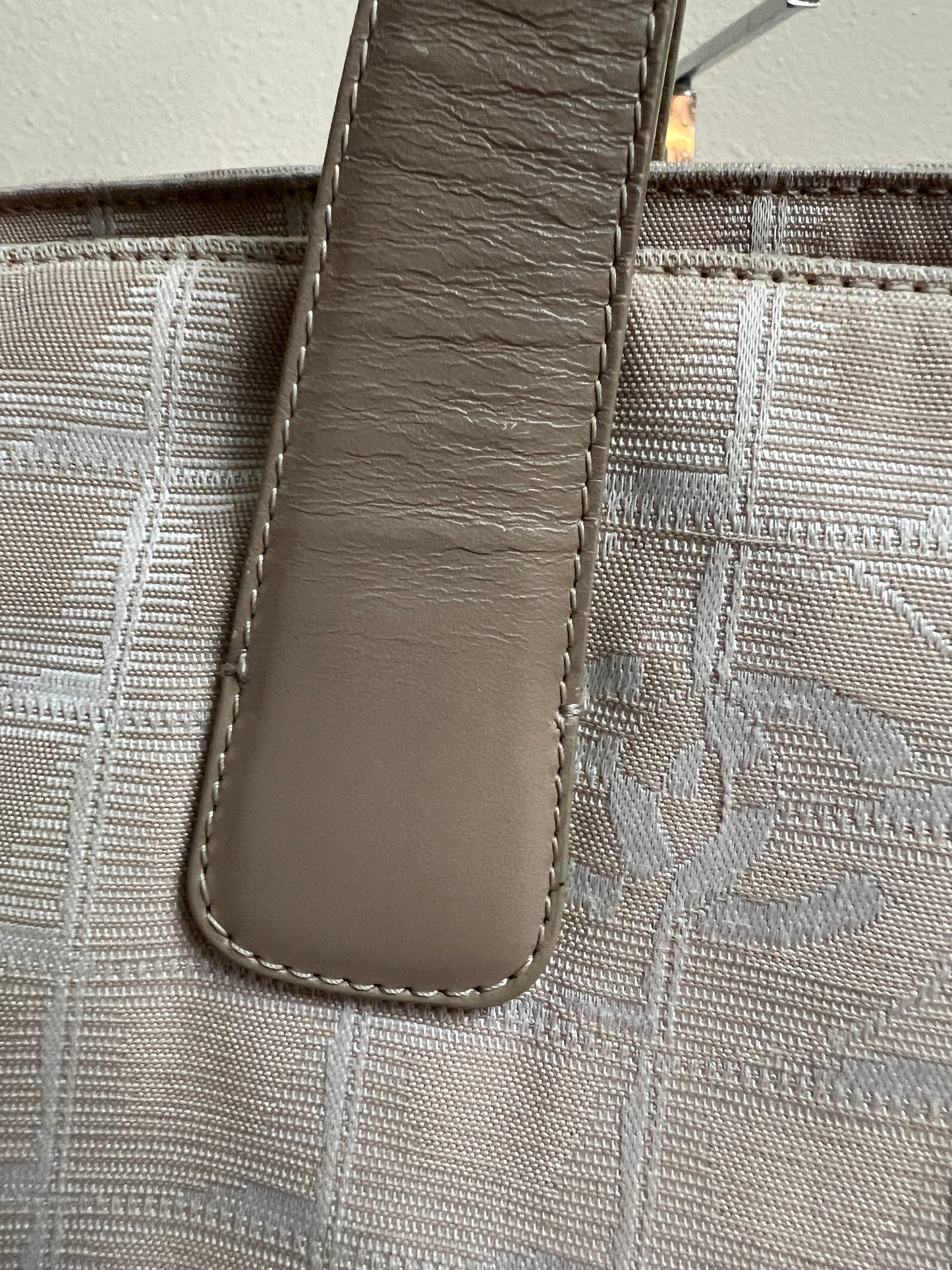TRAVEL LINE TOTE