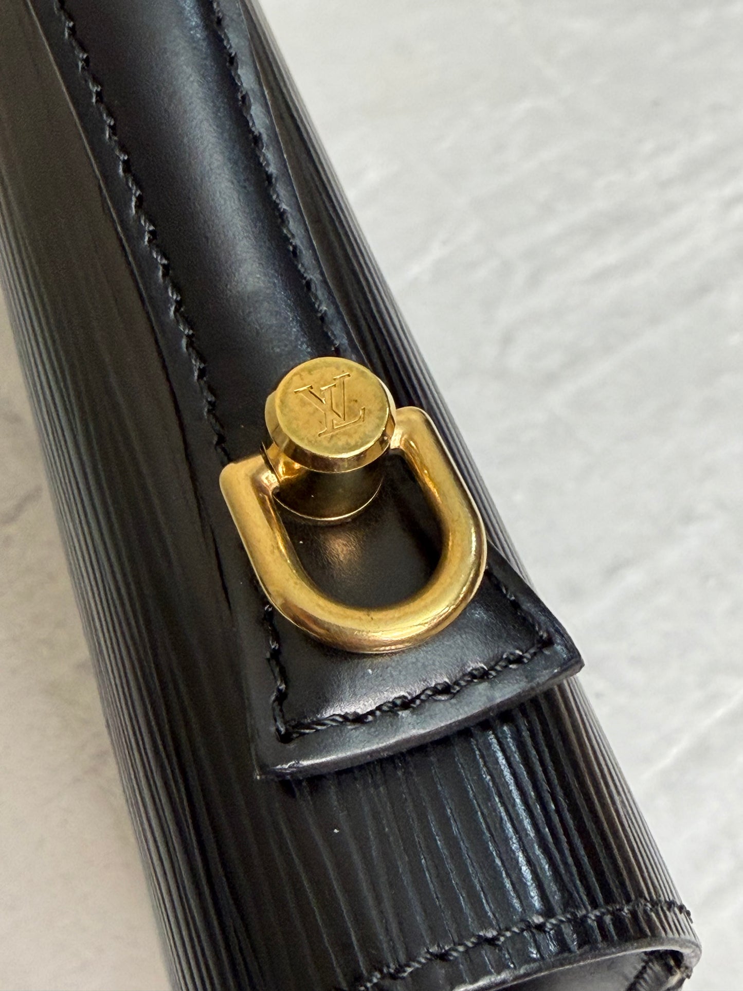 MONCEAU NOIR EPI BLACK