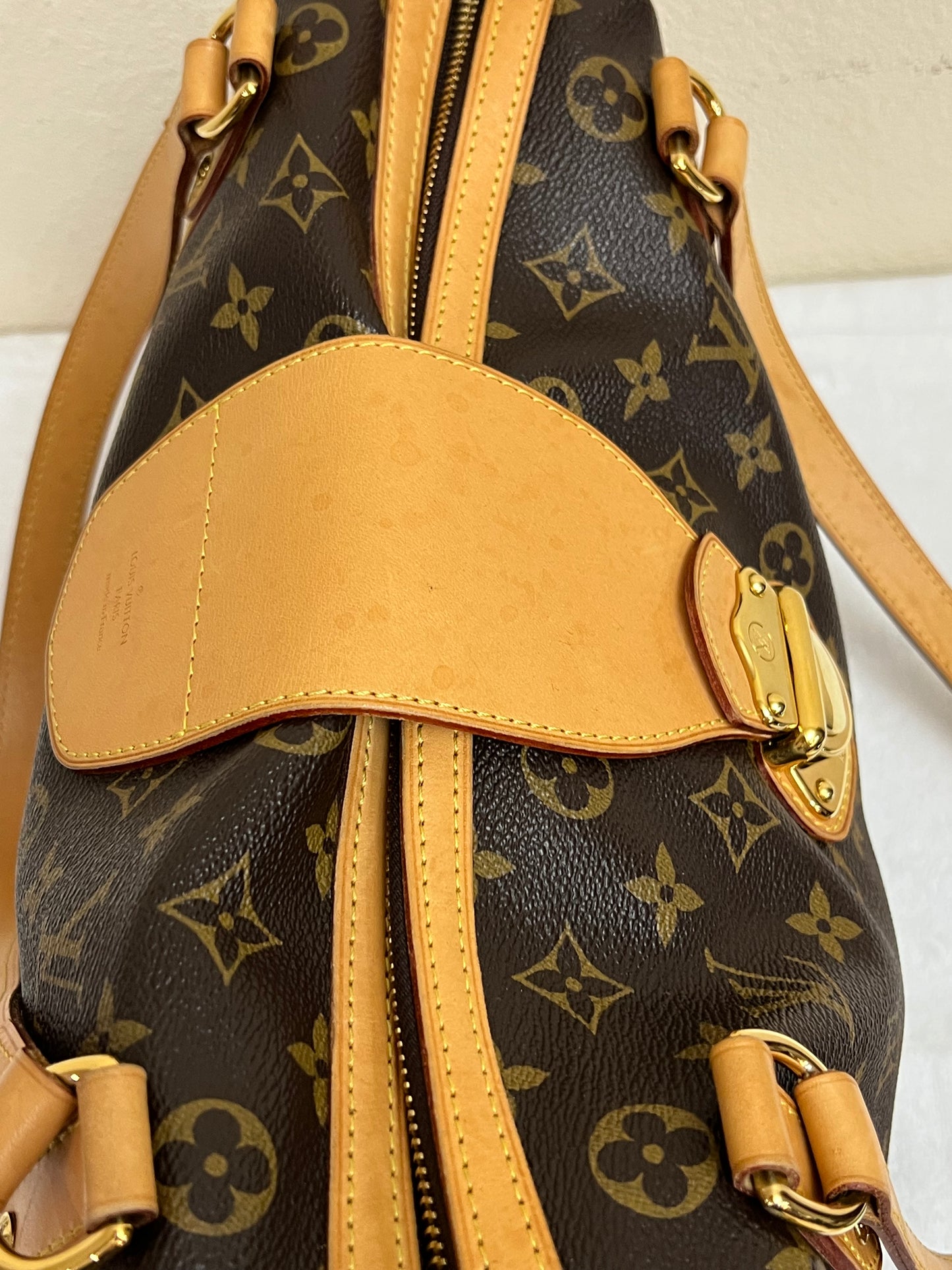 STRESSA MONOGRAM