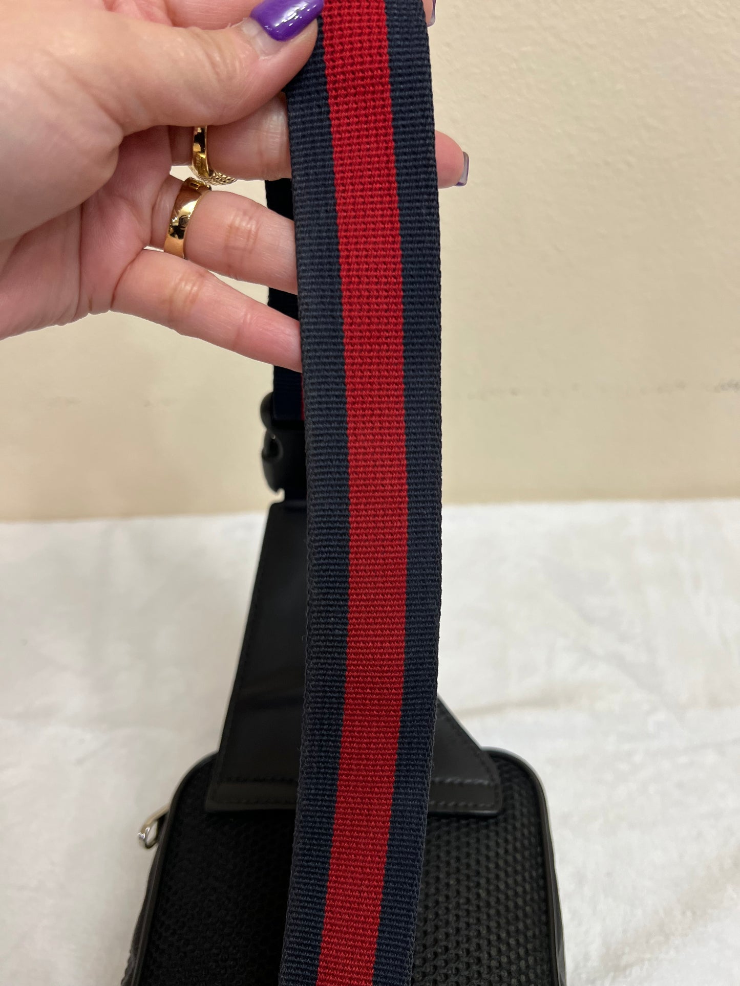 SUPREME BELTBAG