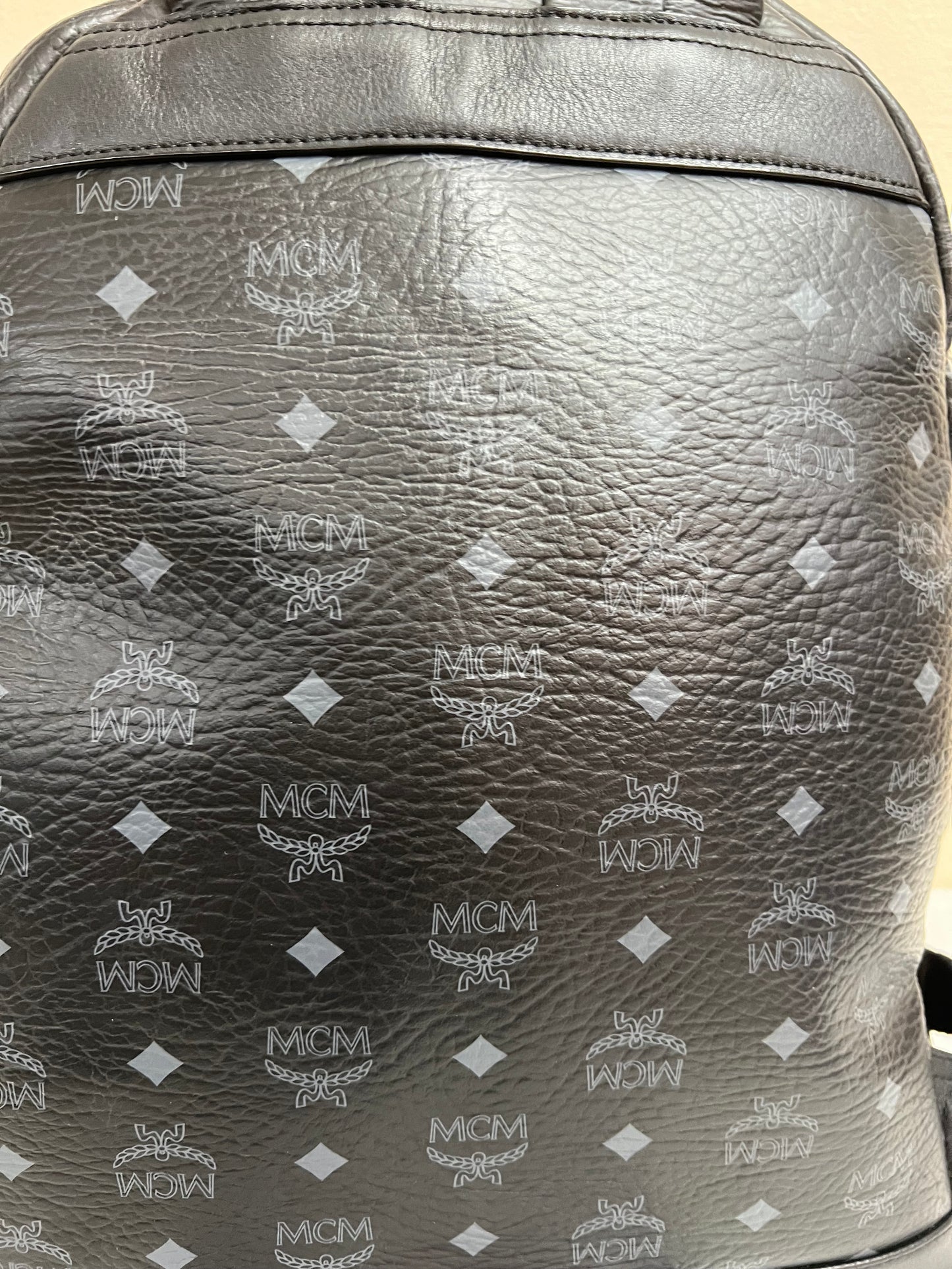 MCM BAGPACK BLACK LTD