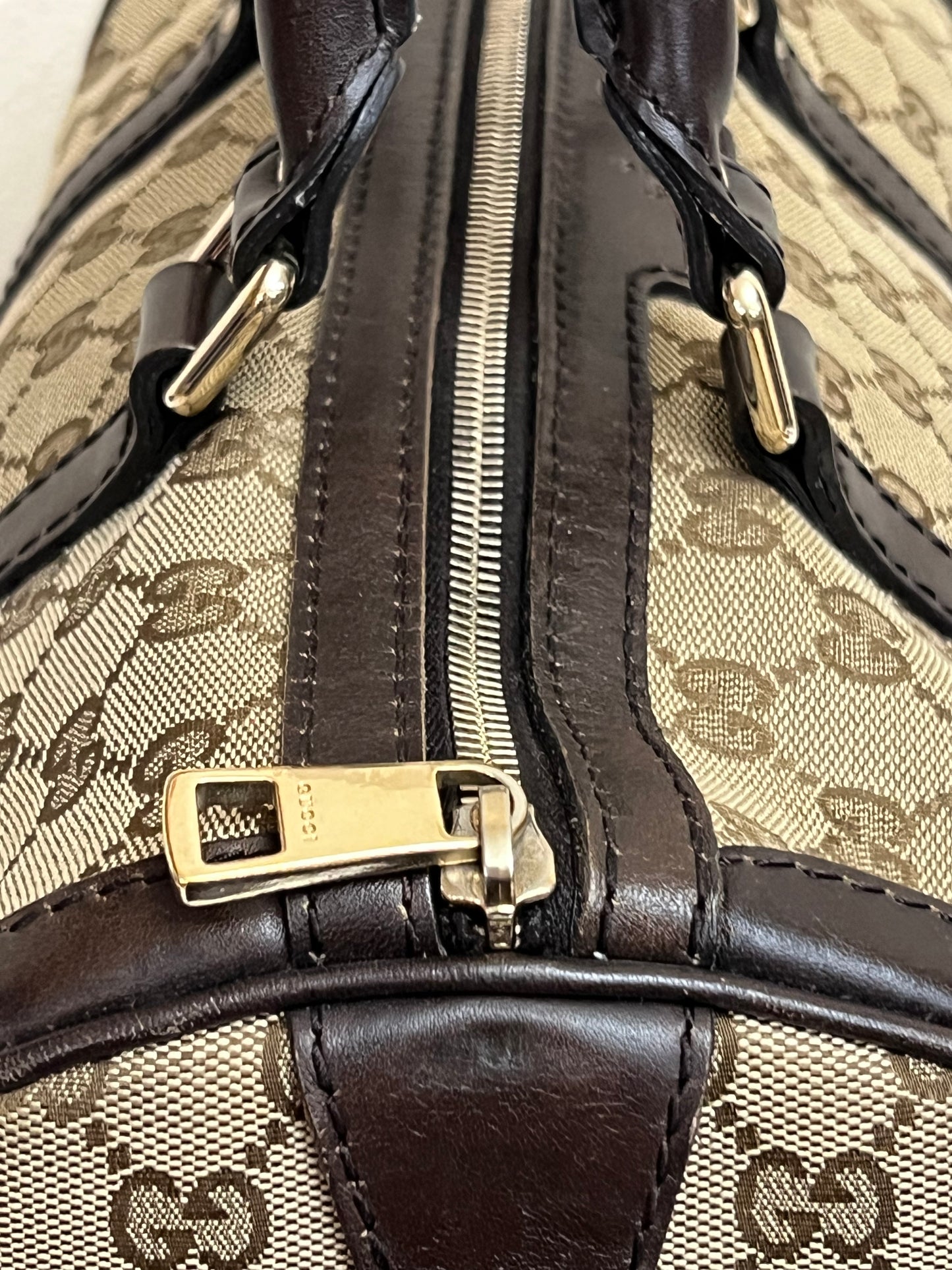 BOSTON CROSSBODY