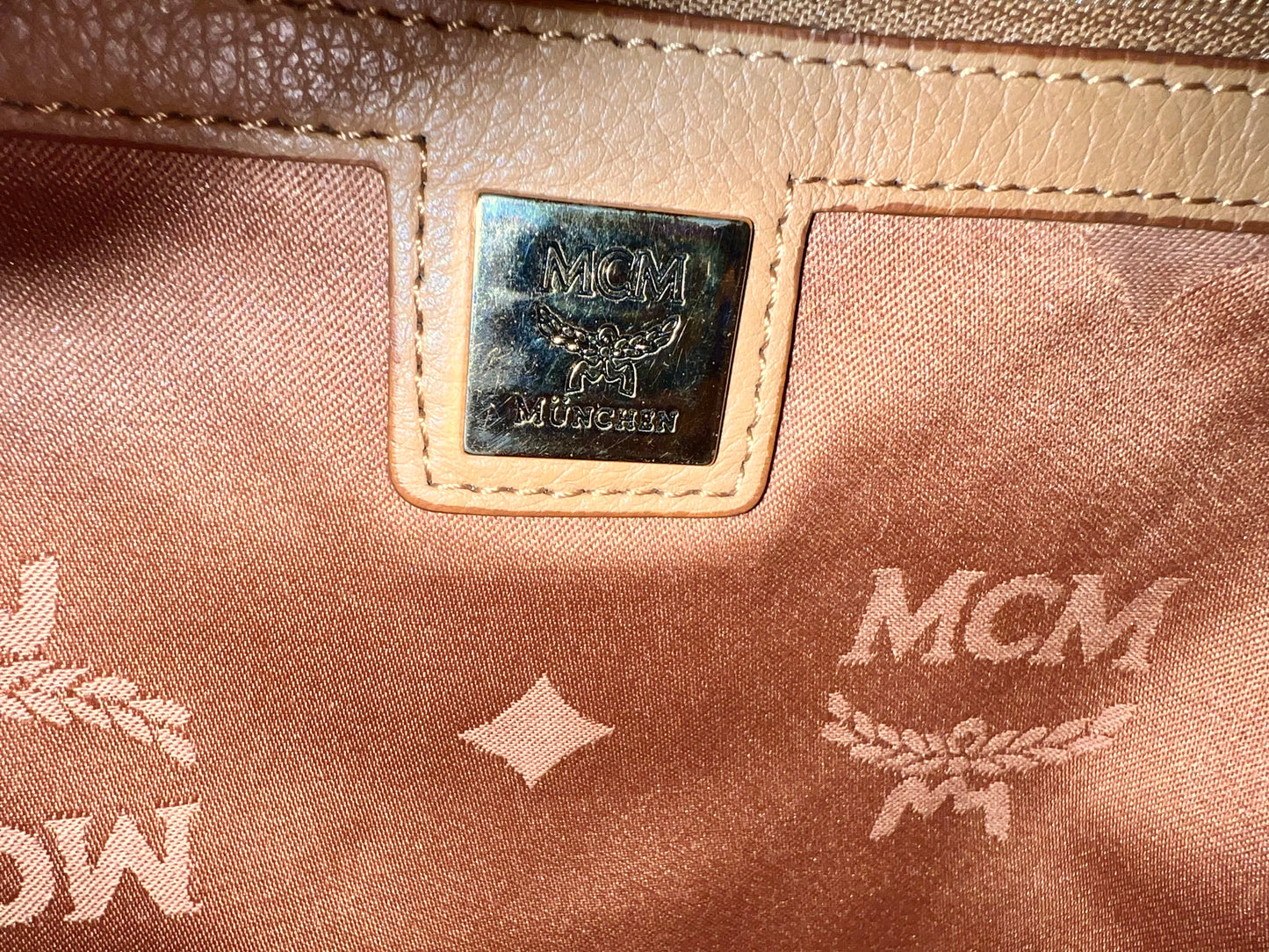 MCM BAGPACK COGNAC LIMITED EDITION