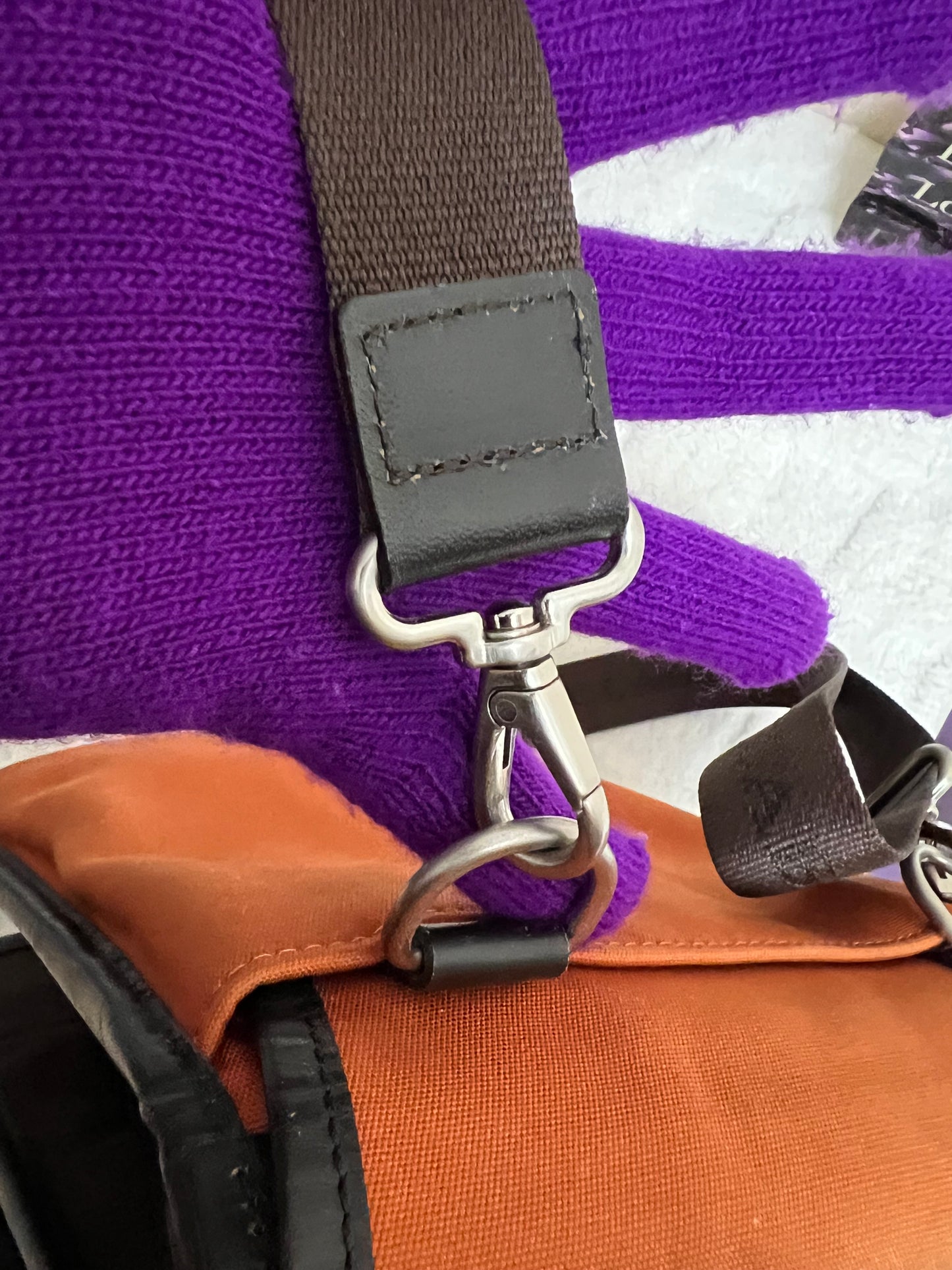 B_B CROSSBODY ORANGE