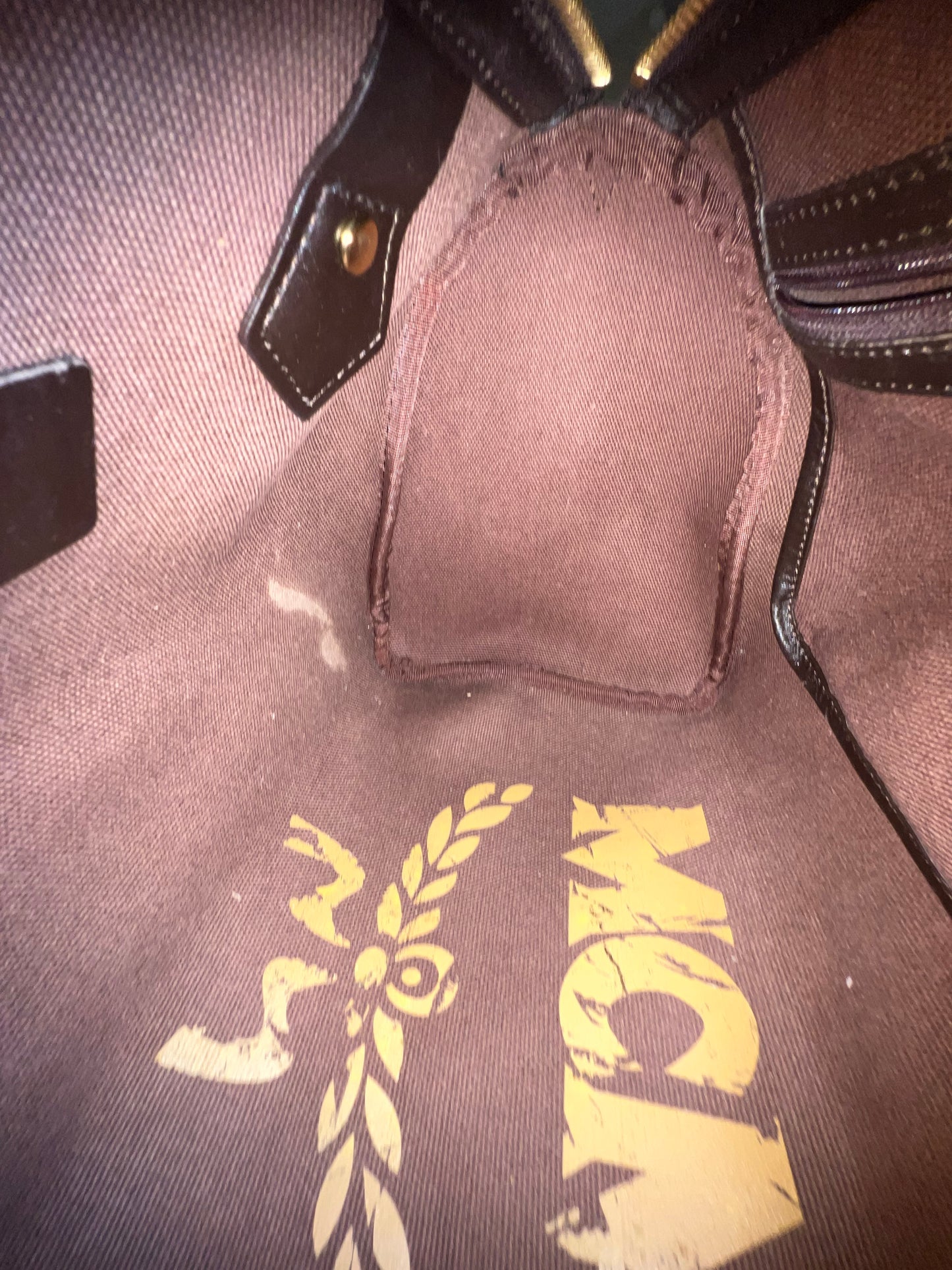 MCM BOSTON CHOCO 25 w/ BONE