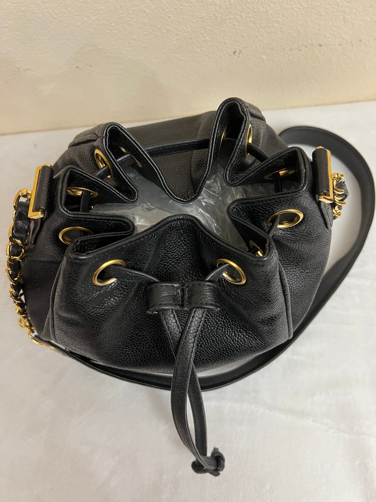 BUCKET CAVIAR GHW