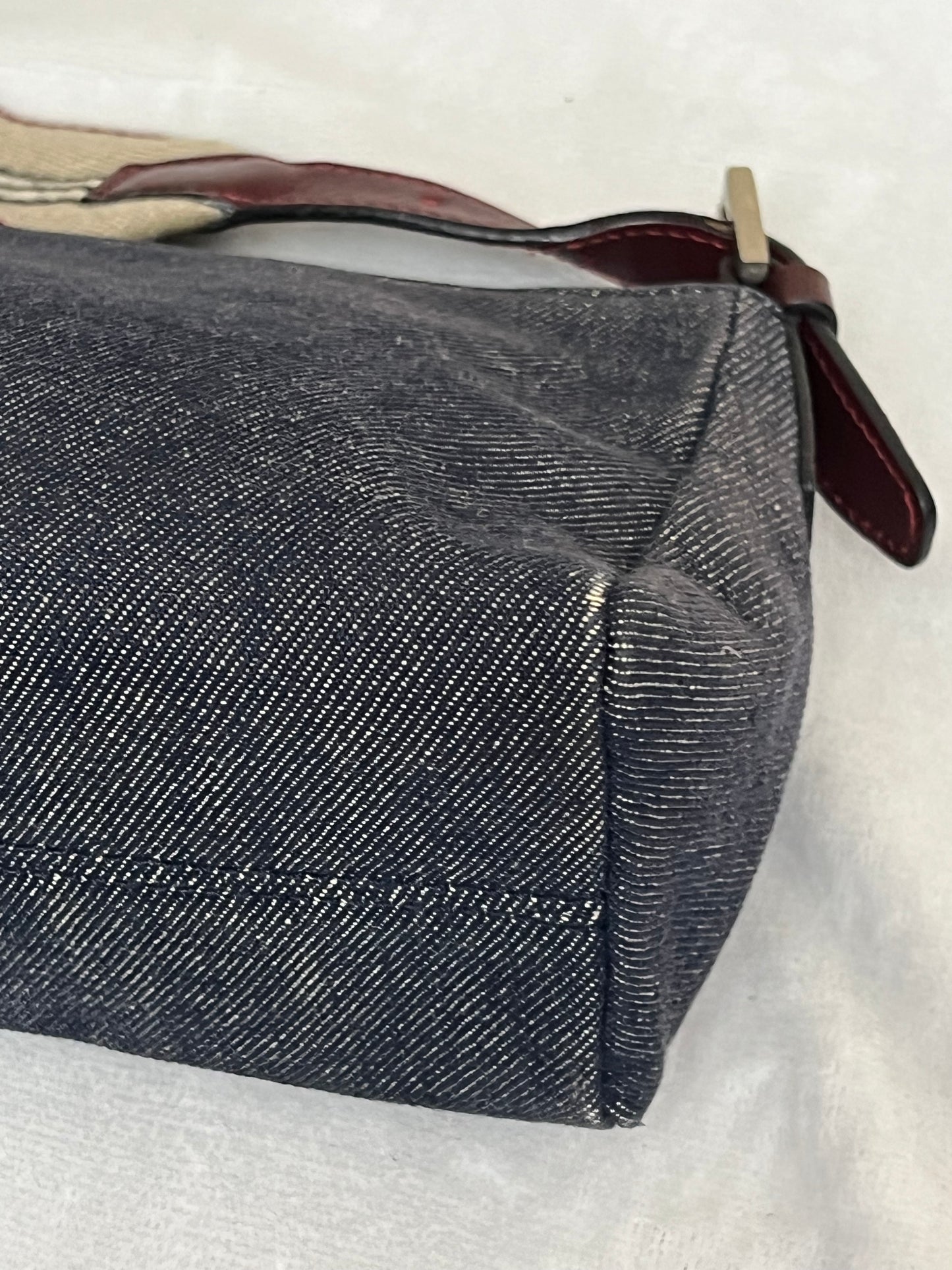 BURBERRY DENIM SHOULDER BAG