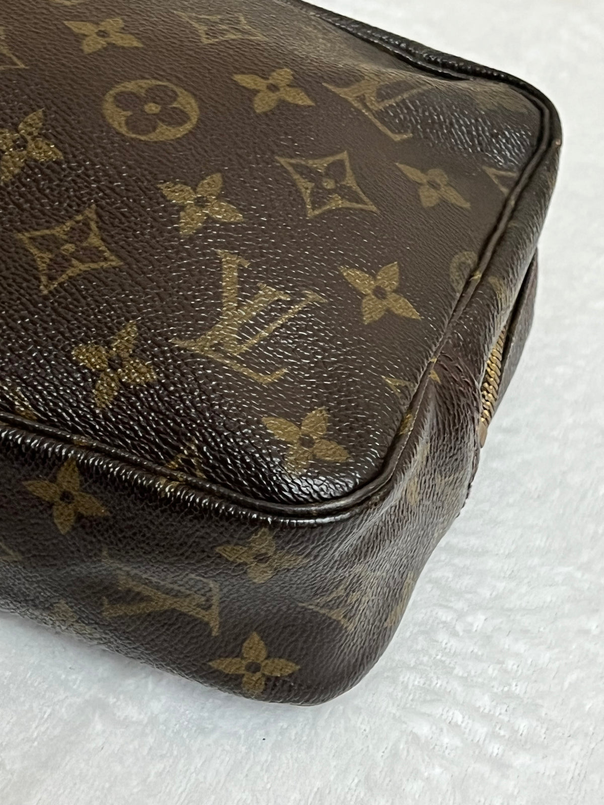 TROUSSE 23 MONO