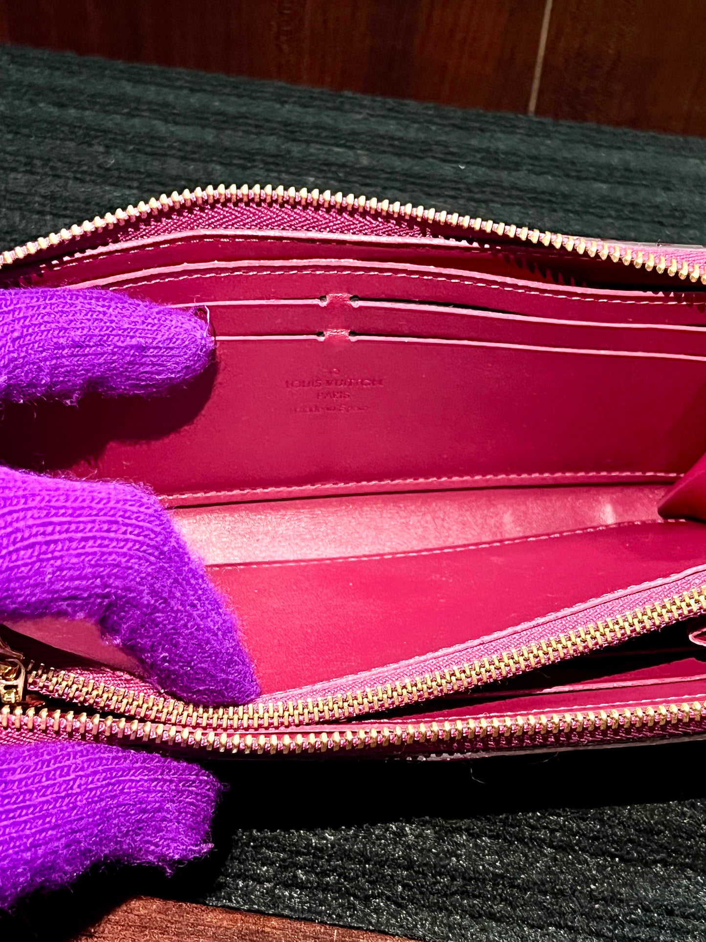 CLEMENCE ZIPPY WALLET