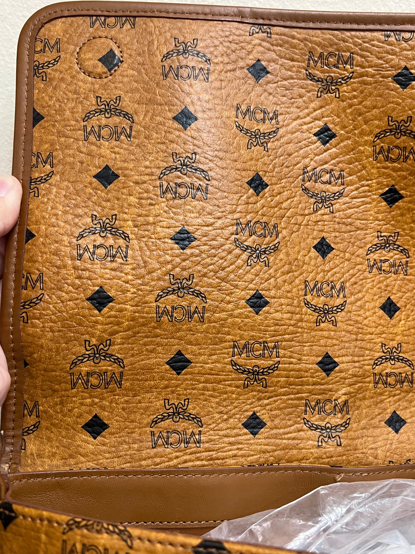 MCM COGNAC CROSSBODY