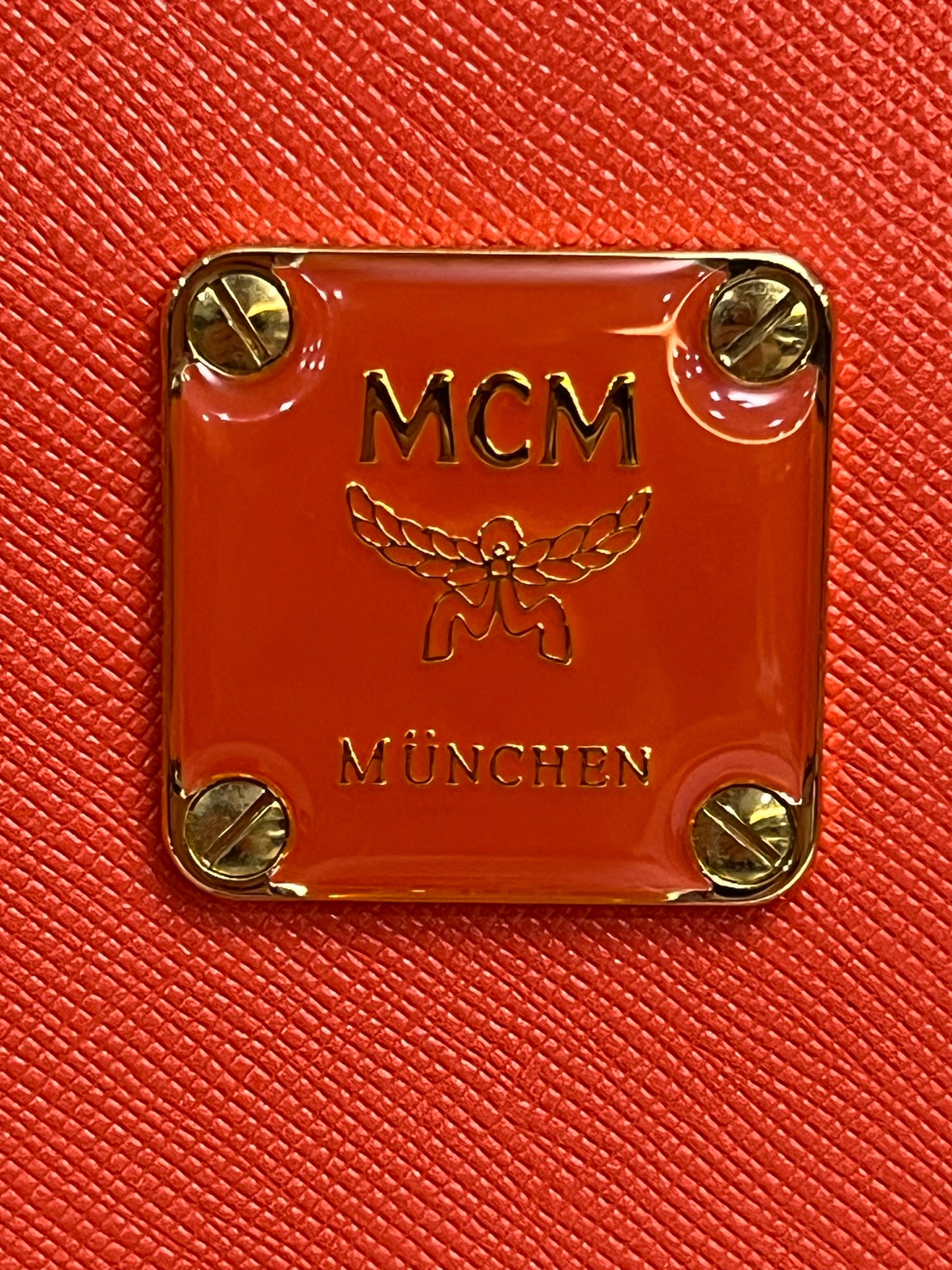 MCM TOTE SAFFIANO L