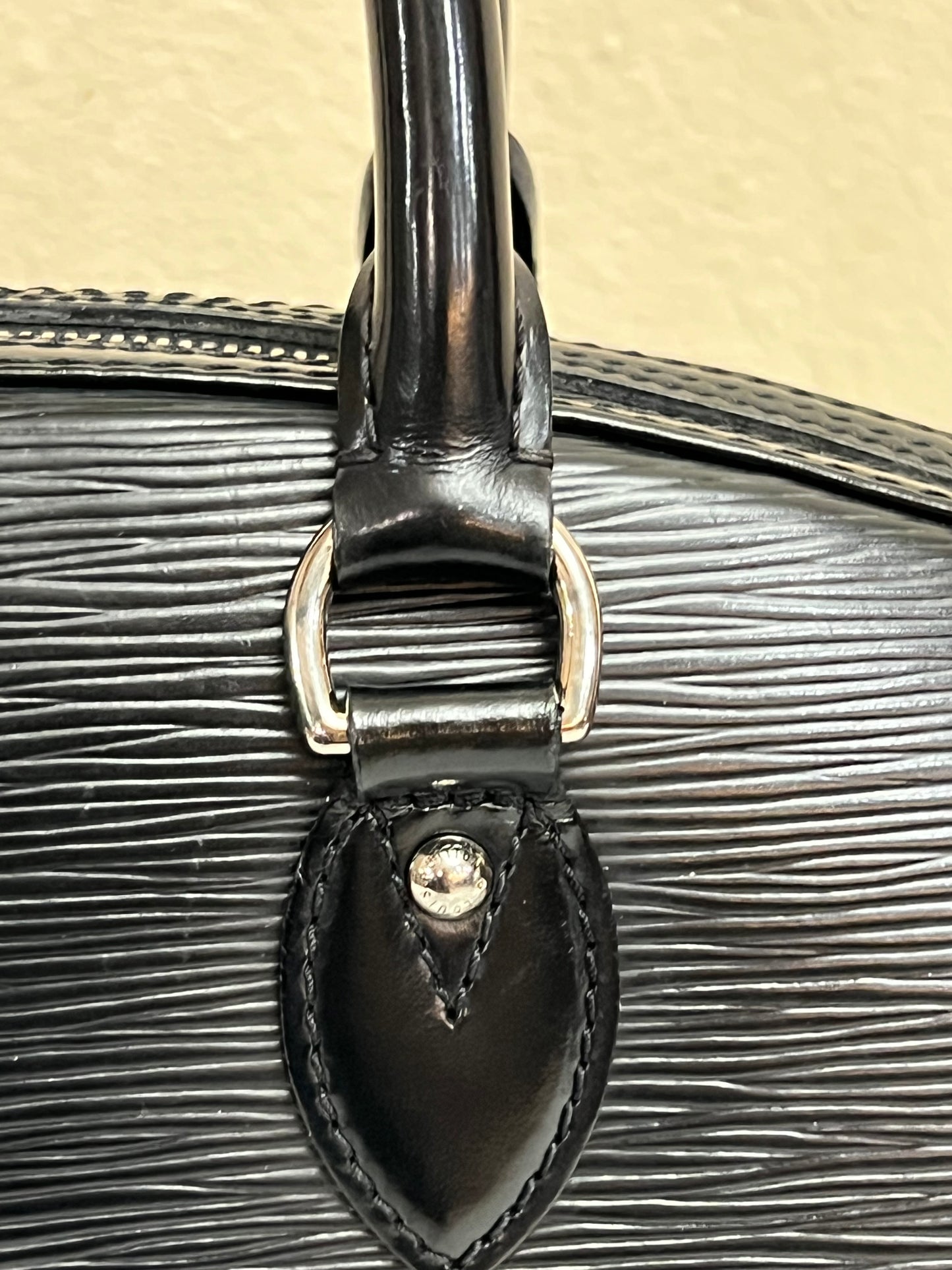 JASMINE EPI BLACK