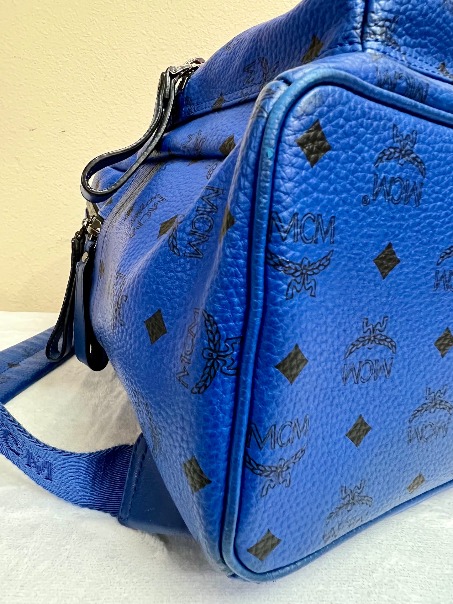 MCM BAGPACK LIMITED EDITION BLUE