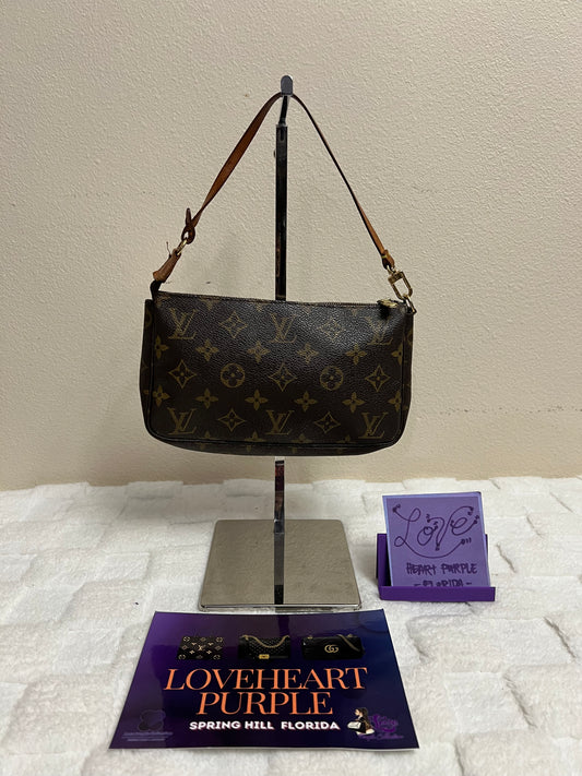 POCHETTE ACCESSORIES 2