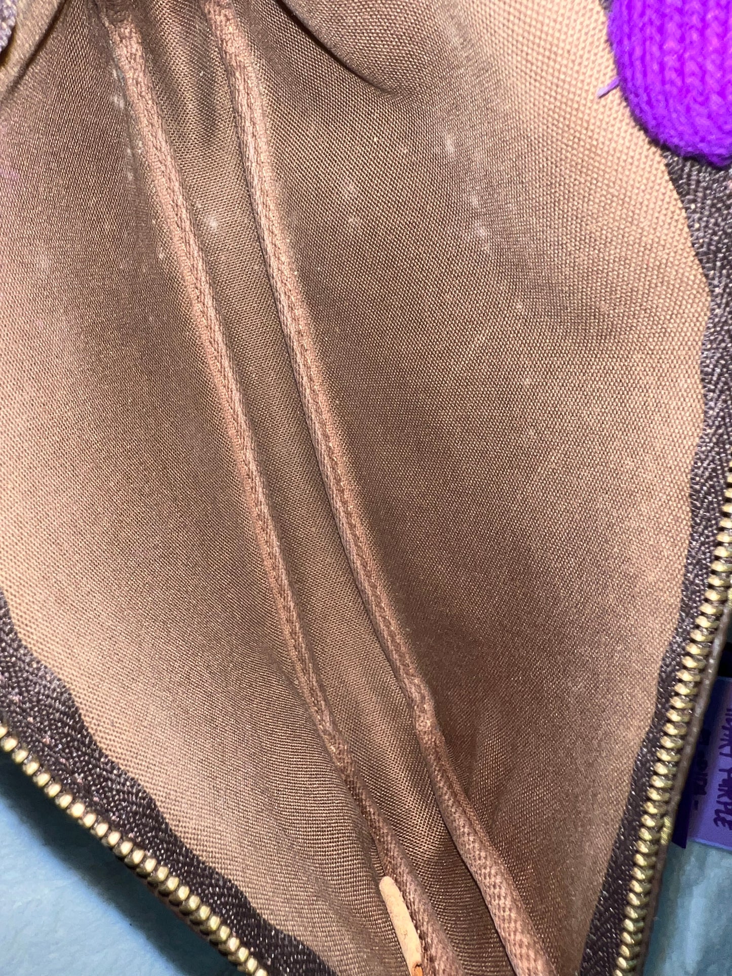 POCHETTE ACCESSORIES 2