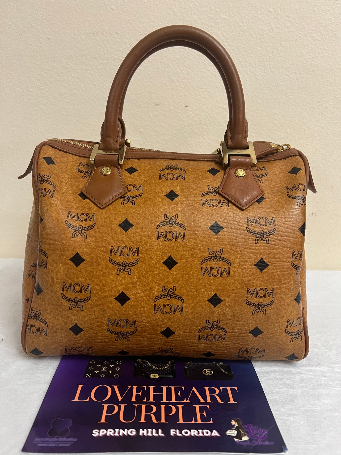 MCM BOSTON 25 W/ BONE