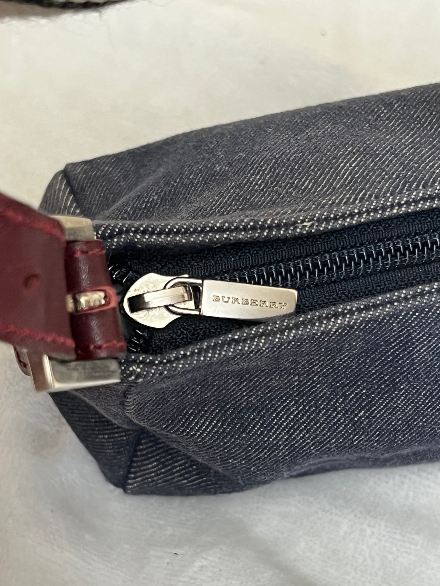 BURBERRY DENIM SHOULDER BAG