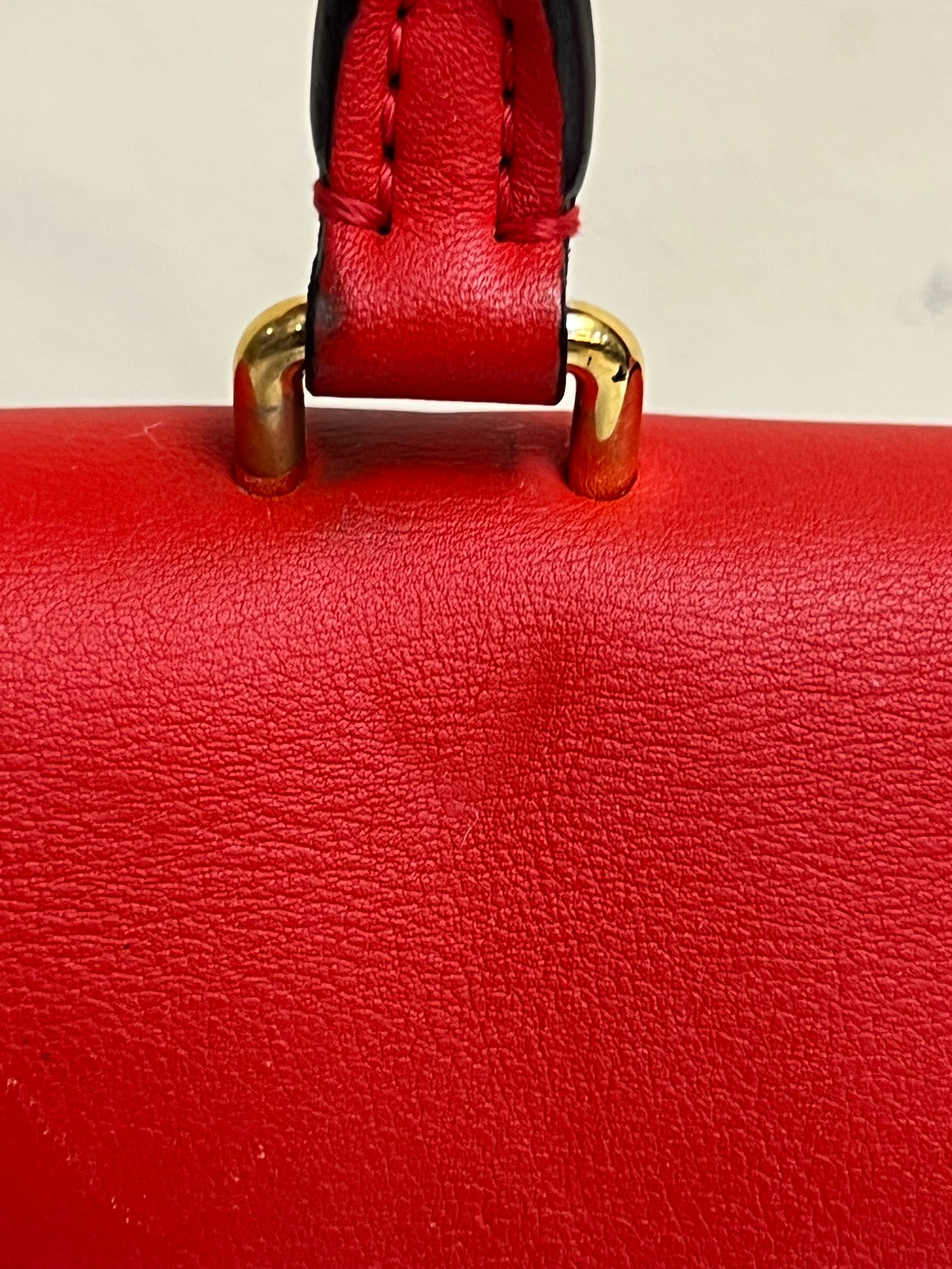 LOCKY BB RED