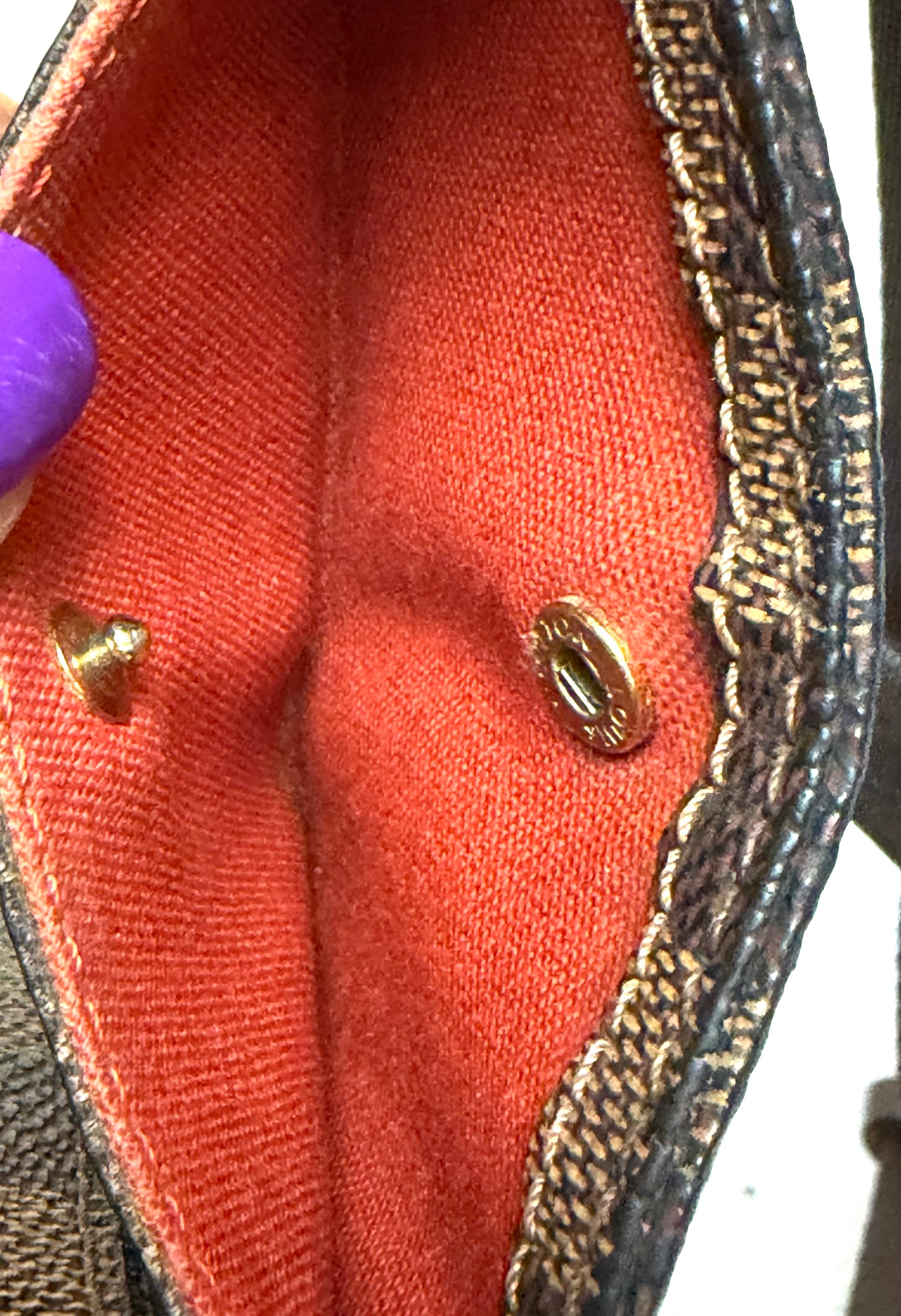 GERONIMO DAMIER 𝑩𝒖𝒎 𝒃𝒂𝒈