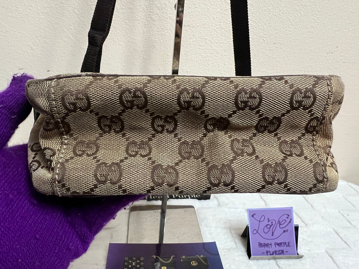 SUPREME CROSSBODY