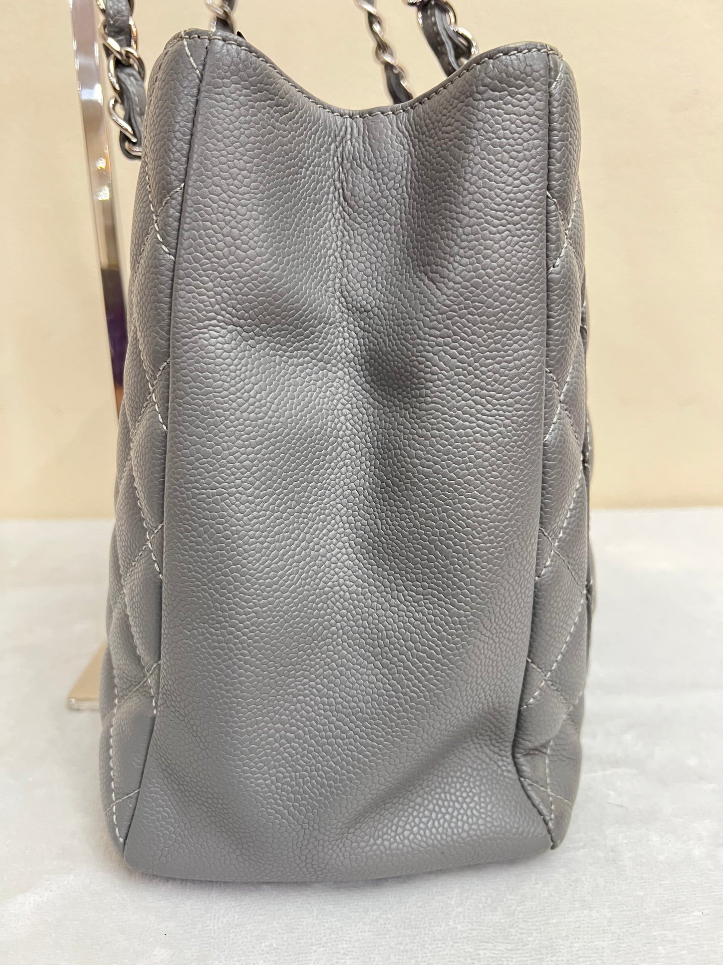 GST GRAY CAVIAR SHW