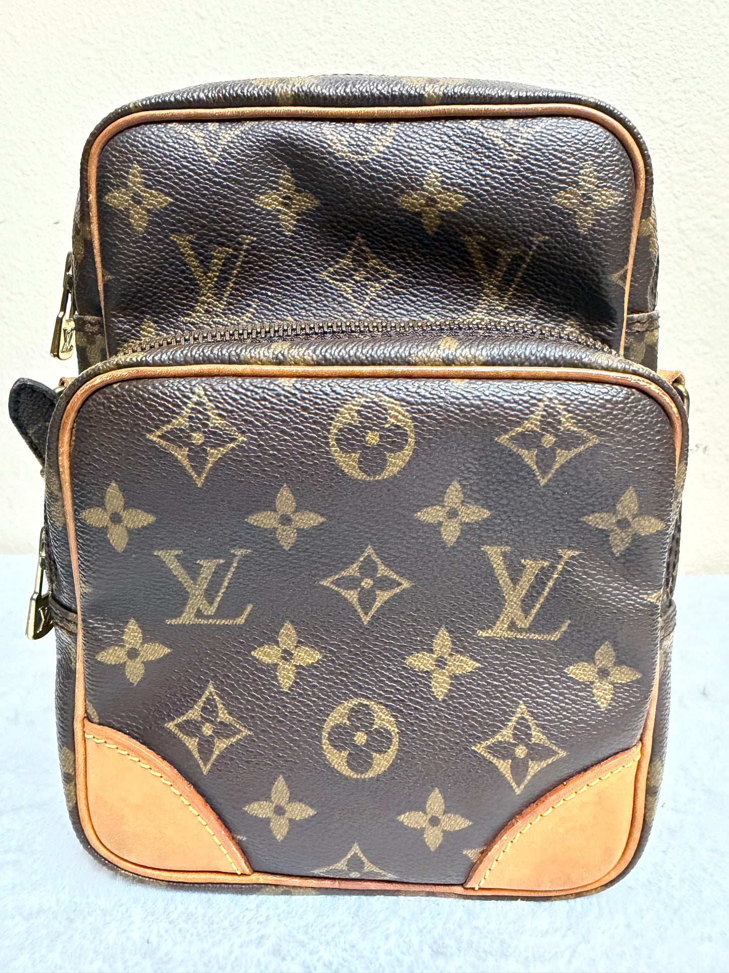 AMAZON CROSSBODY